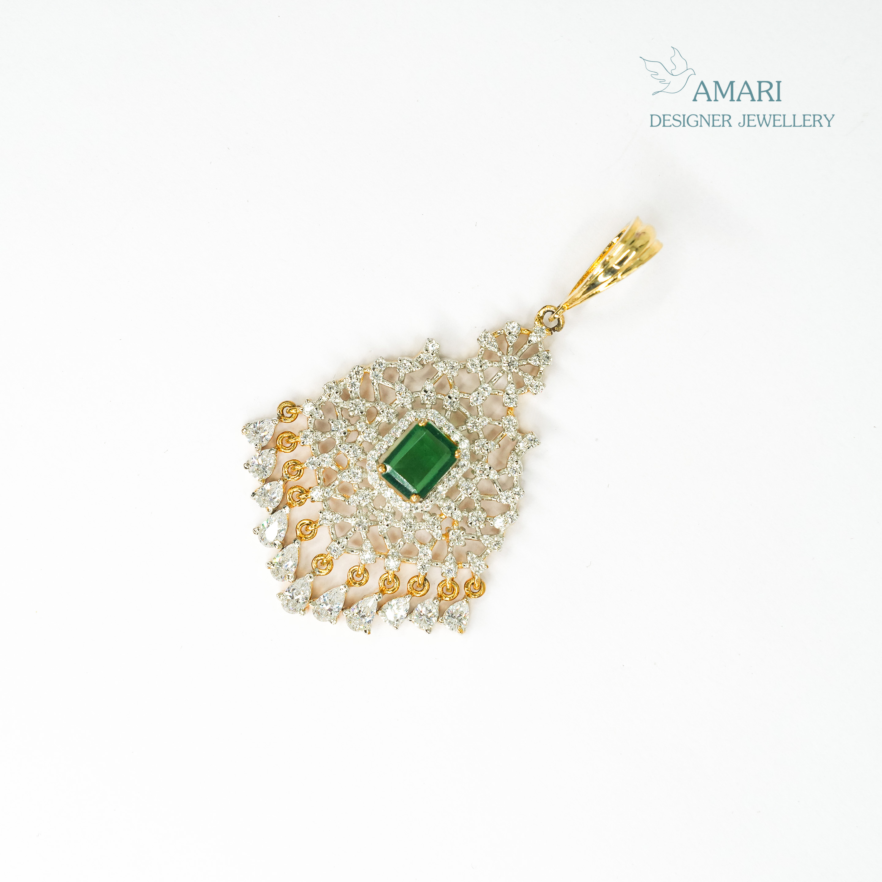 Emerald Studded Pendant -
