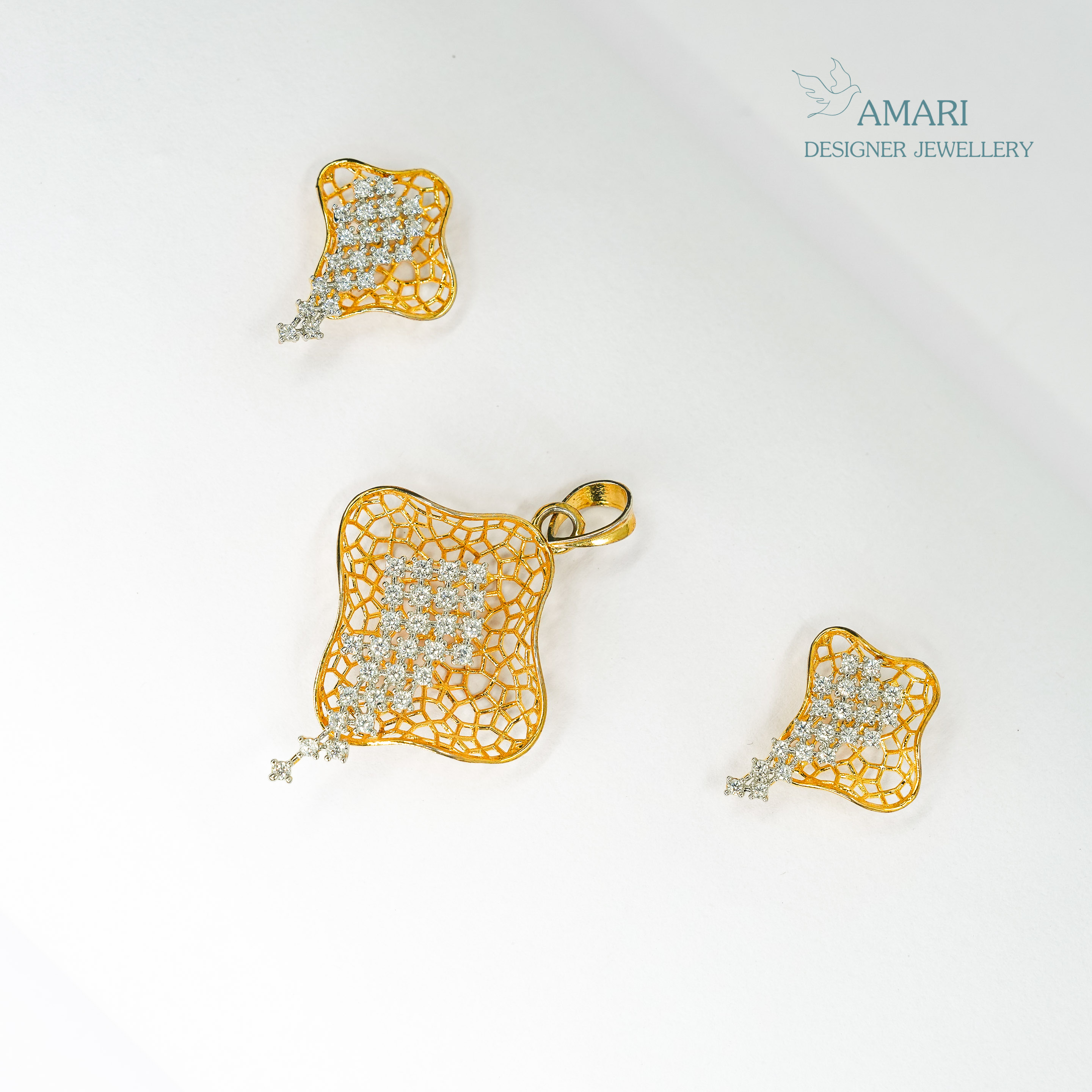 Embellished Floral Pendant Set -