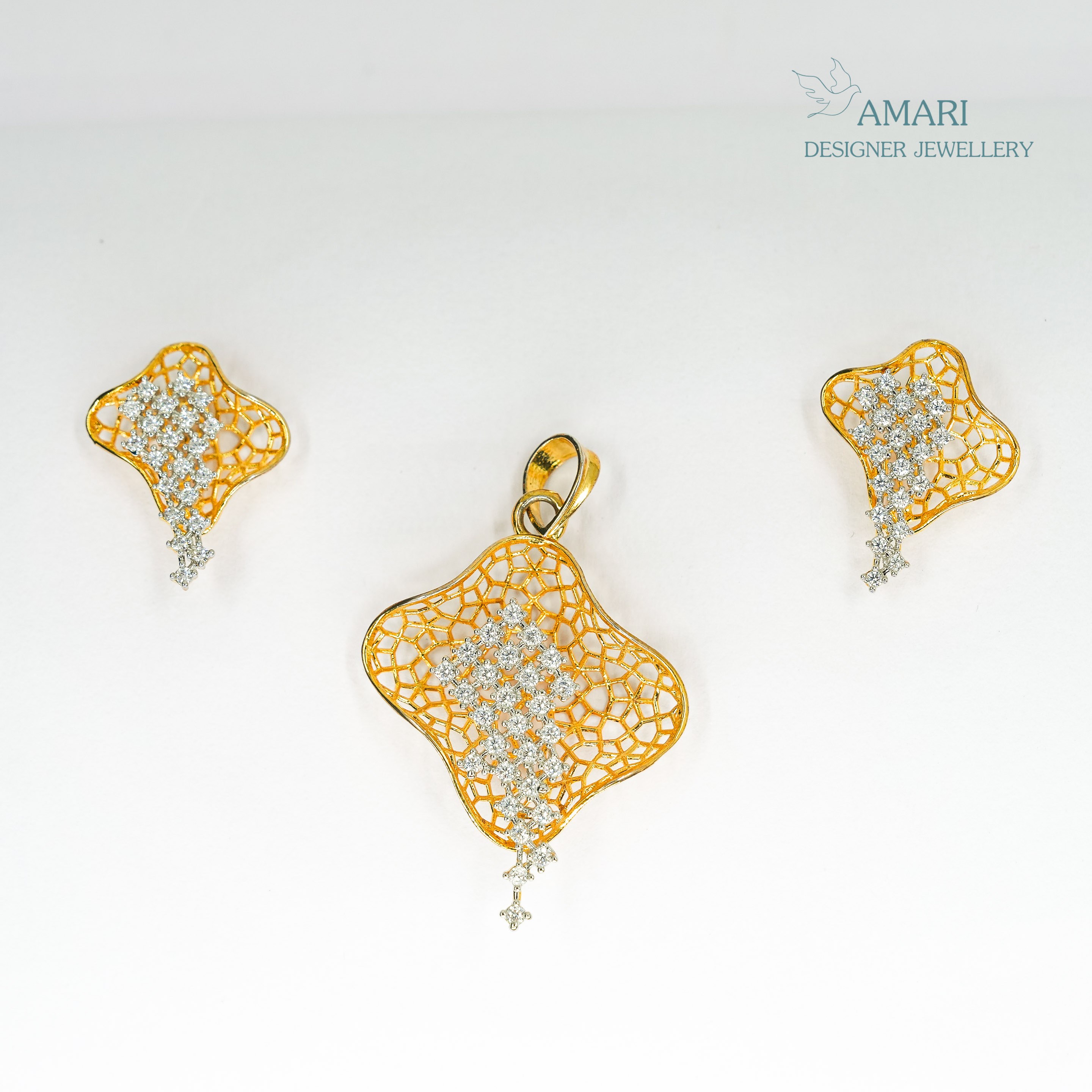 Embellished Floral Pendant Set -