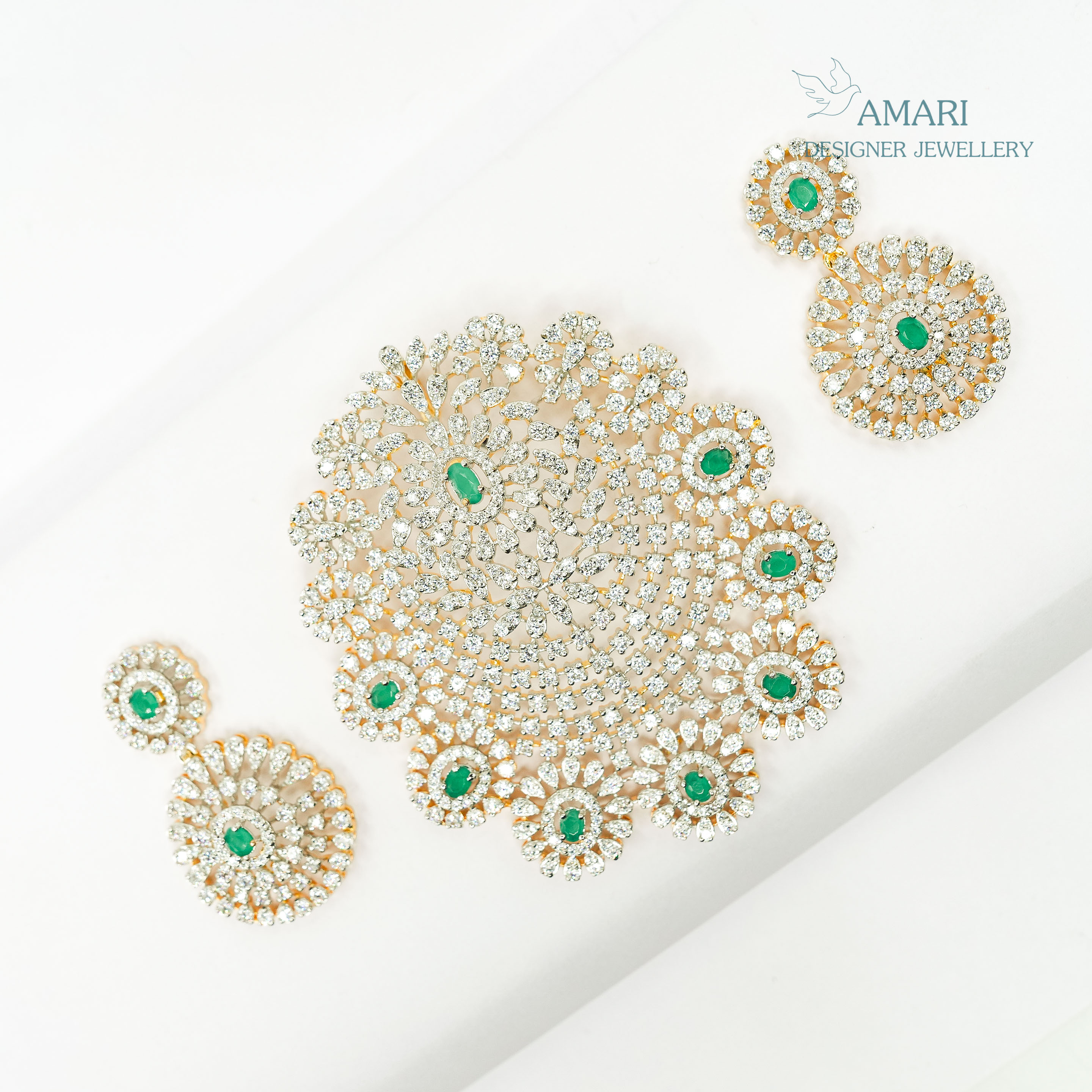 Elegant And Desirable Pendant Set -