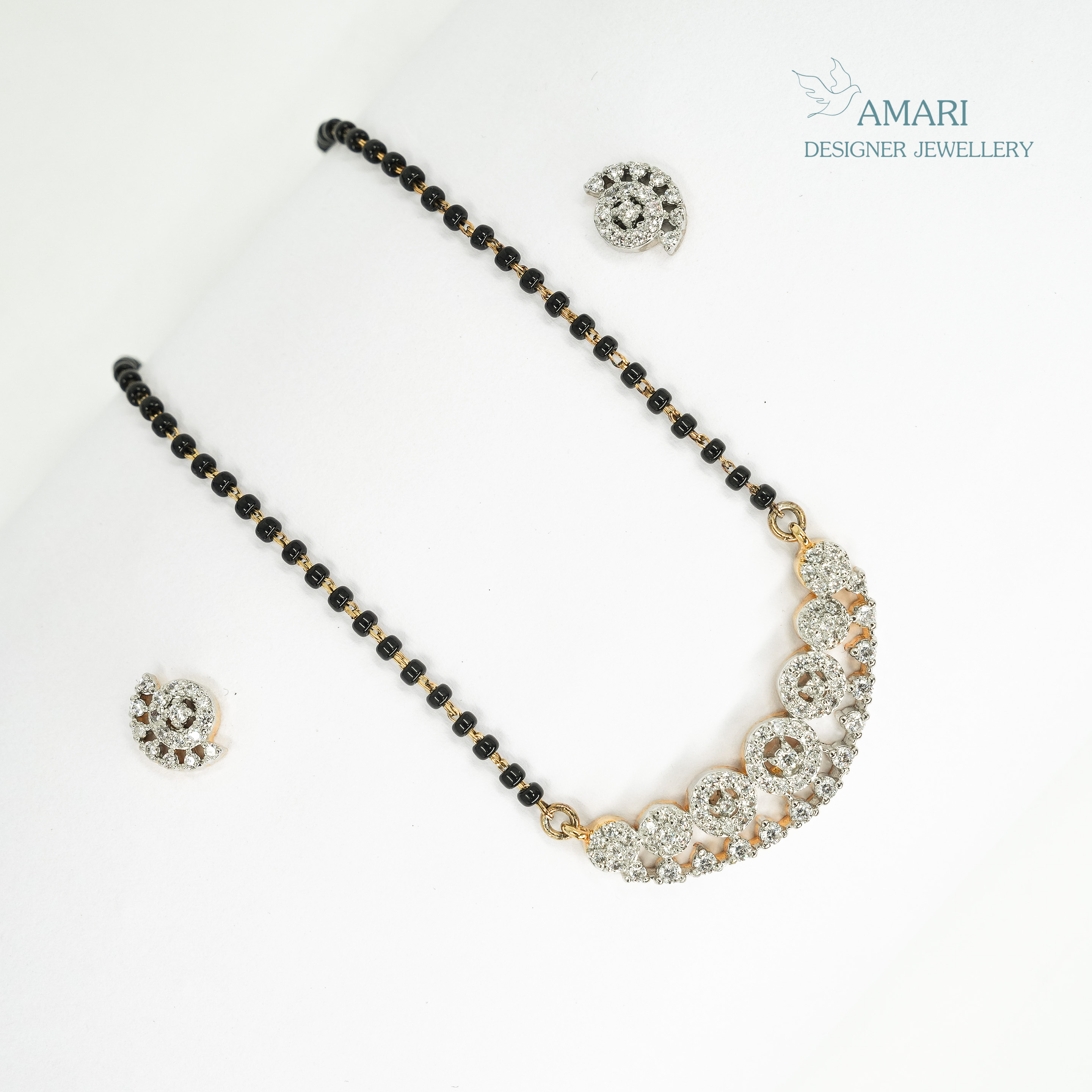 Stunning Mangal Sutra Pendant Set -