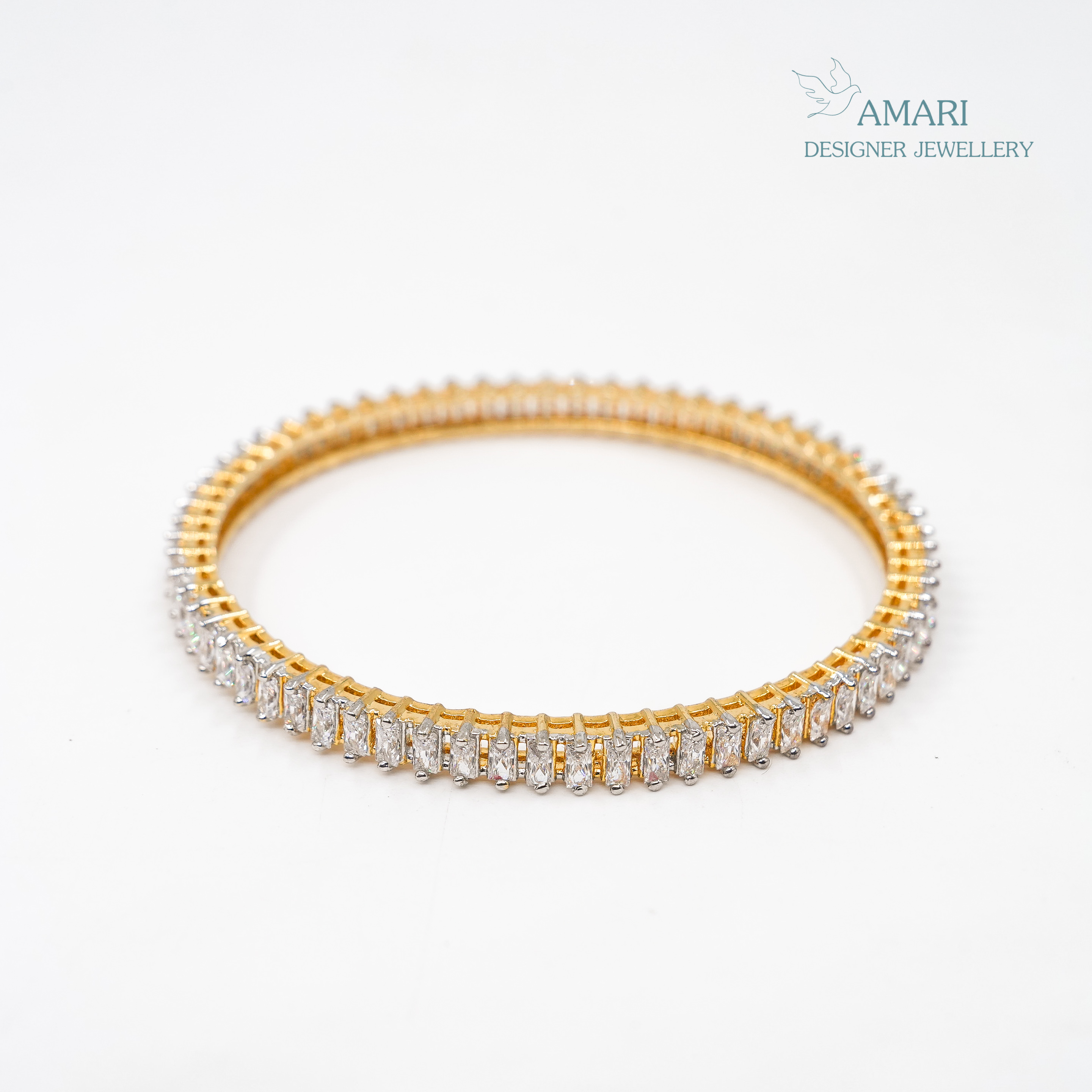 Classic Glamour Round Shape Silver Bangles -