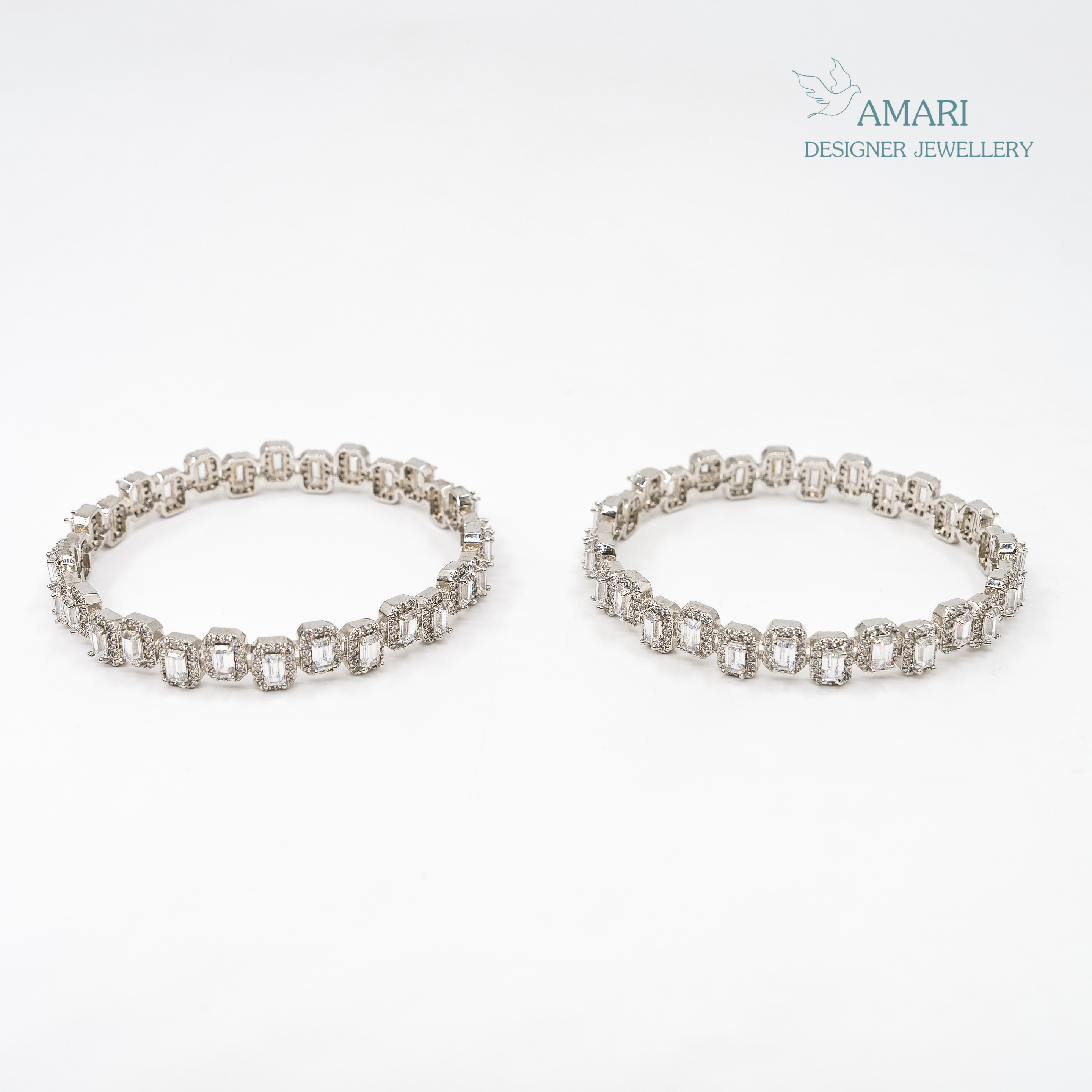 Elegant Square Design Silver Bangles -
