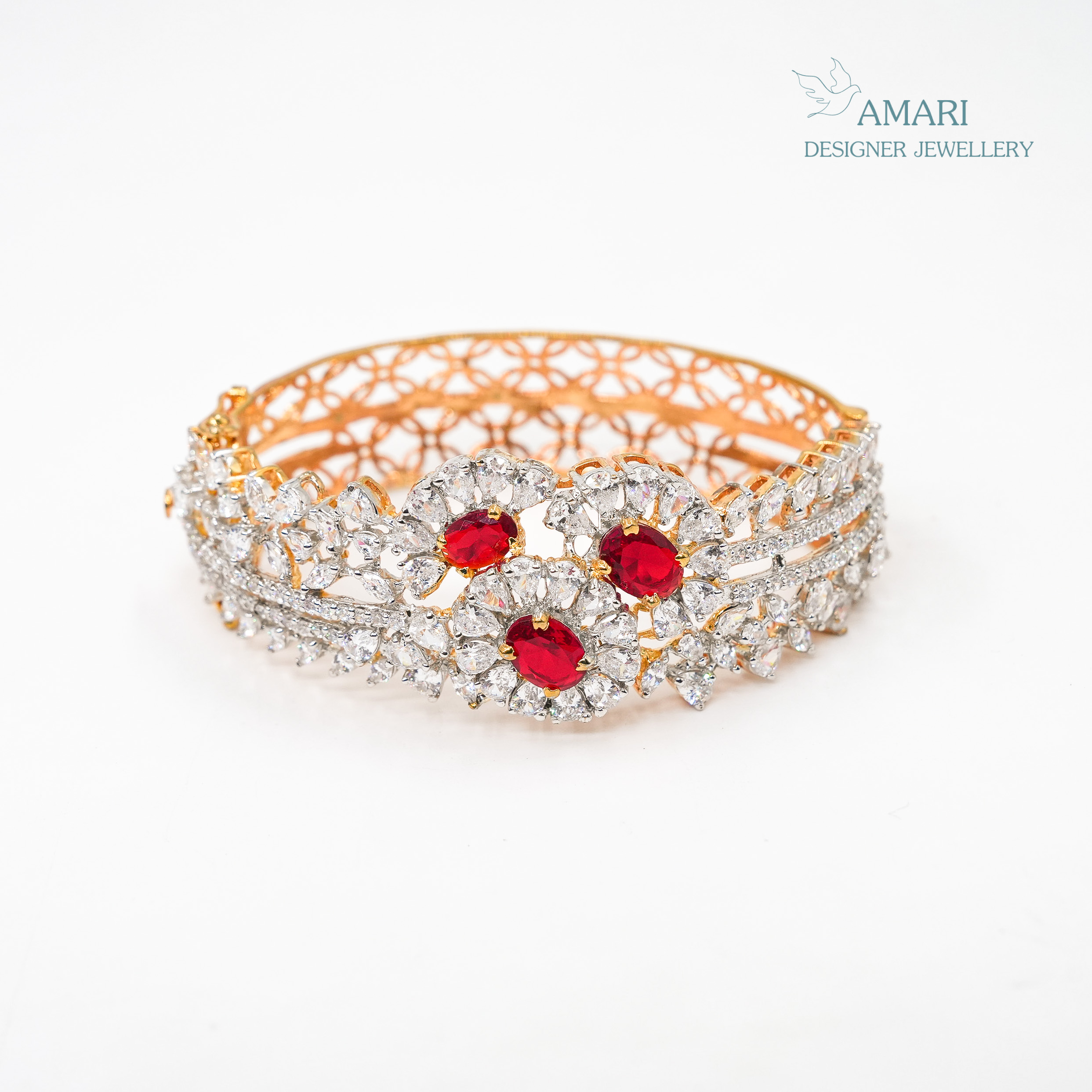 Beautiful Heavy Emerald Kada Bracelet -