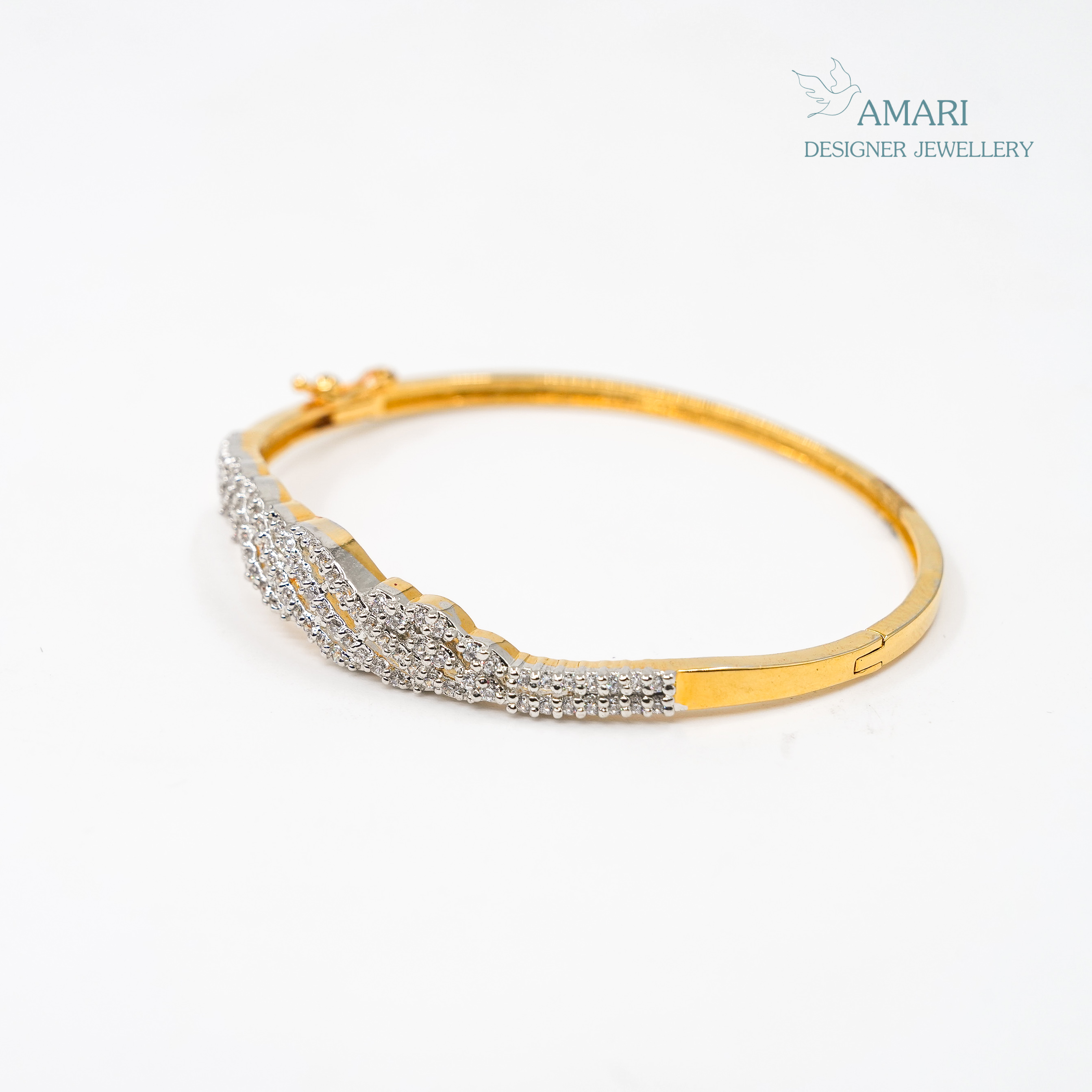 Dazzling Radiance Kada Bracelet -