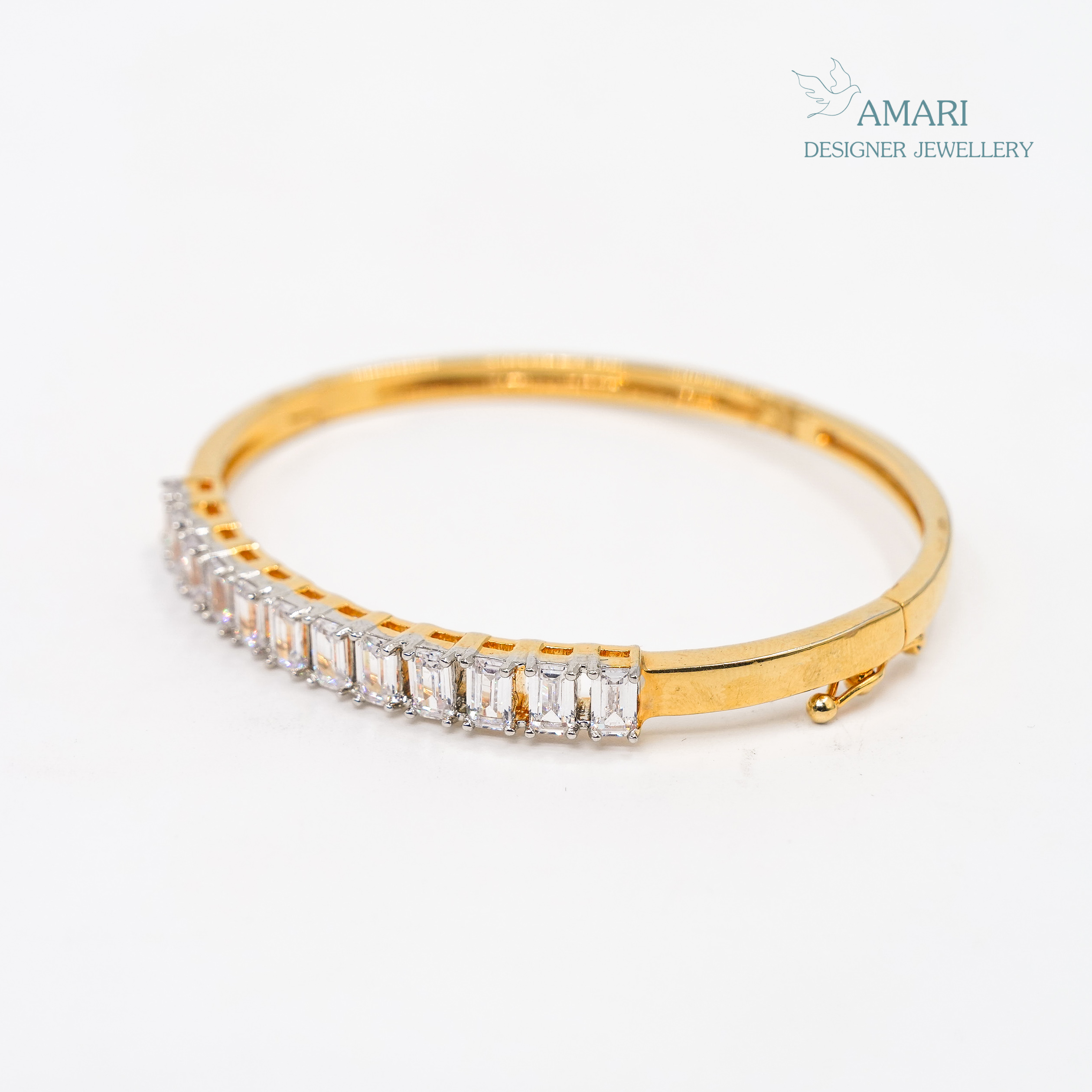 Exquisite Single Line Kada Bracelet -