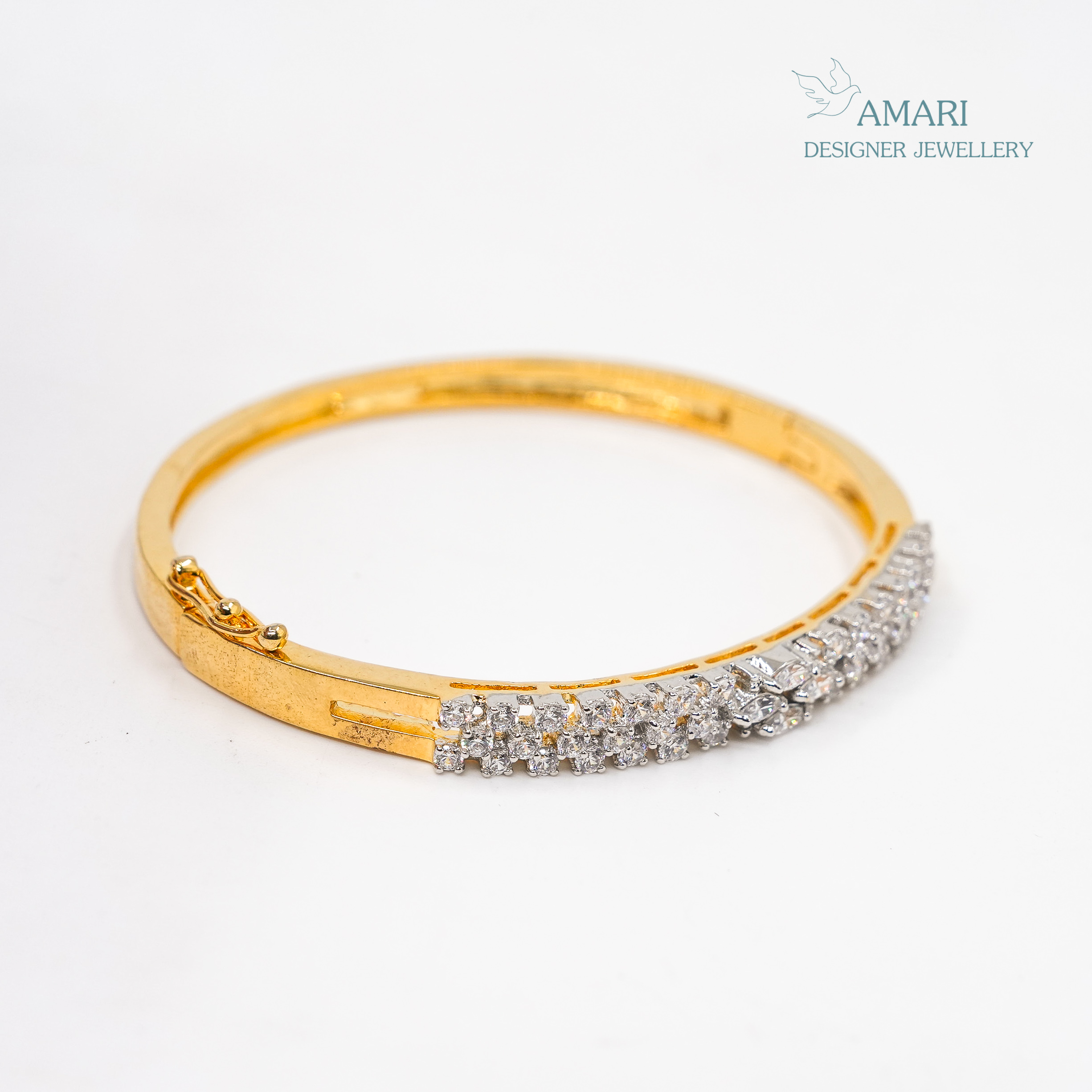 Beautiful Contemporary Kada Bracelet -