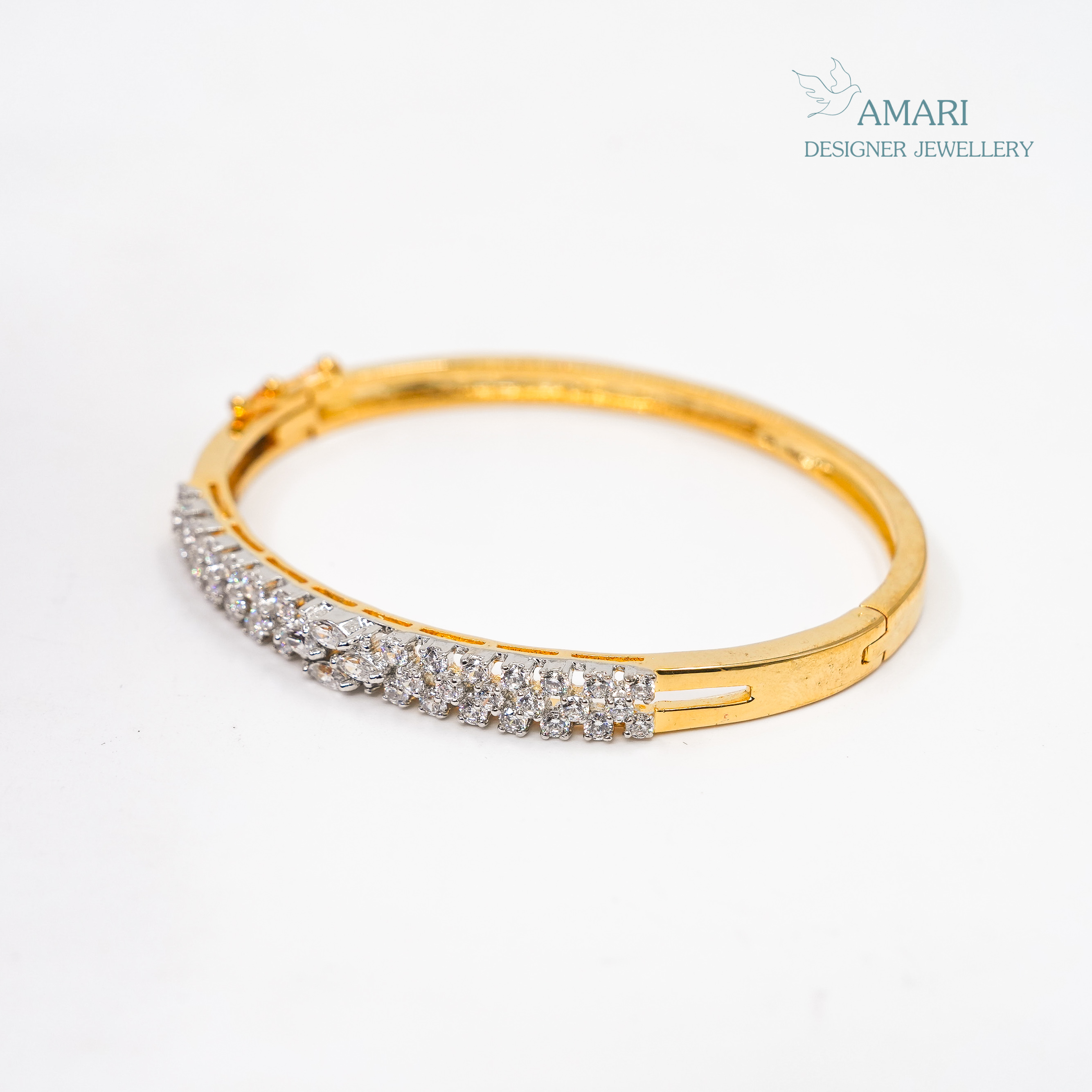 Beautiful Contemporary Kada Bracelet -