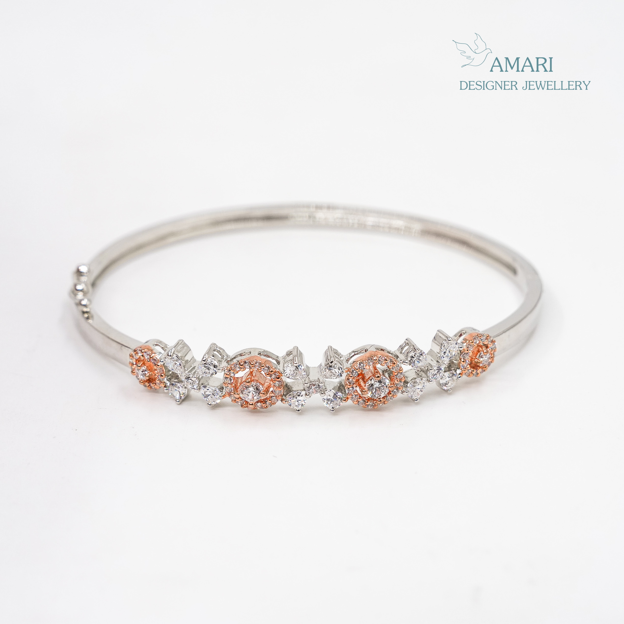 Round With Floral Kada Bracelet -