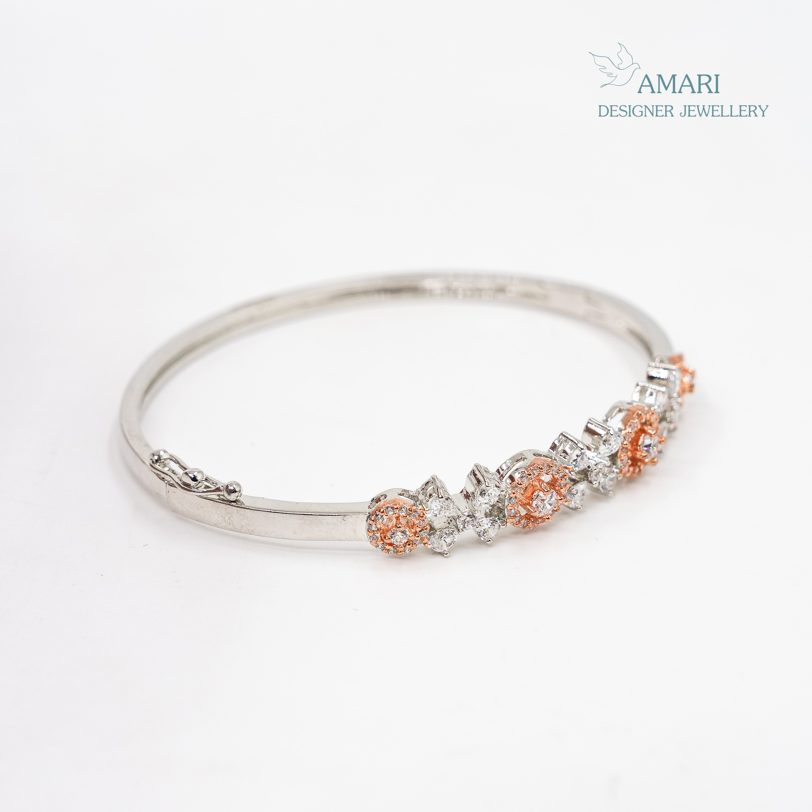 Round With Floral Kada Bracelet -