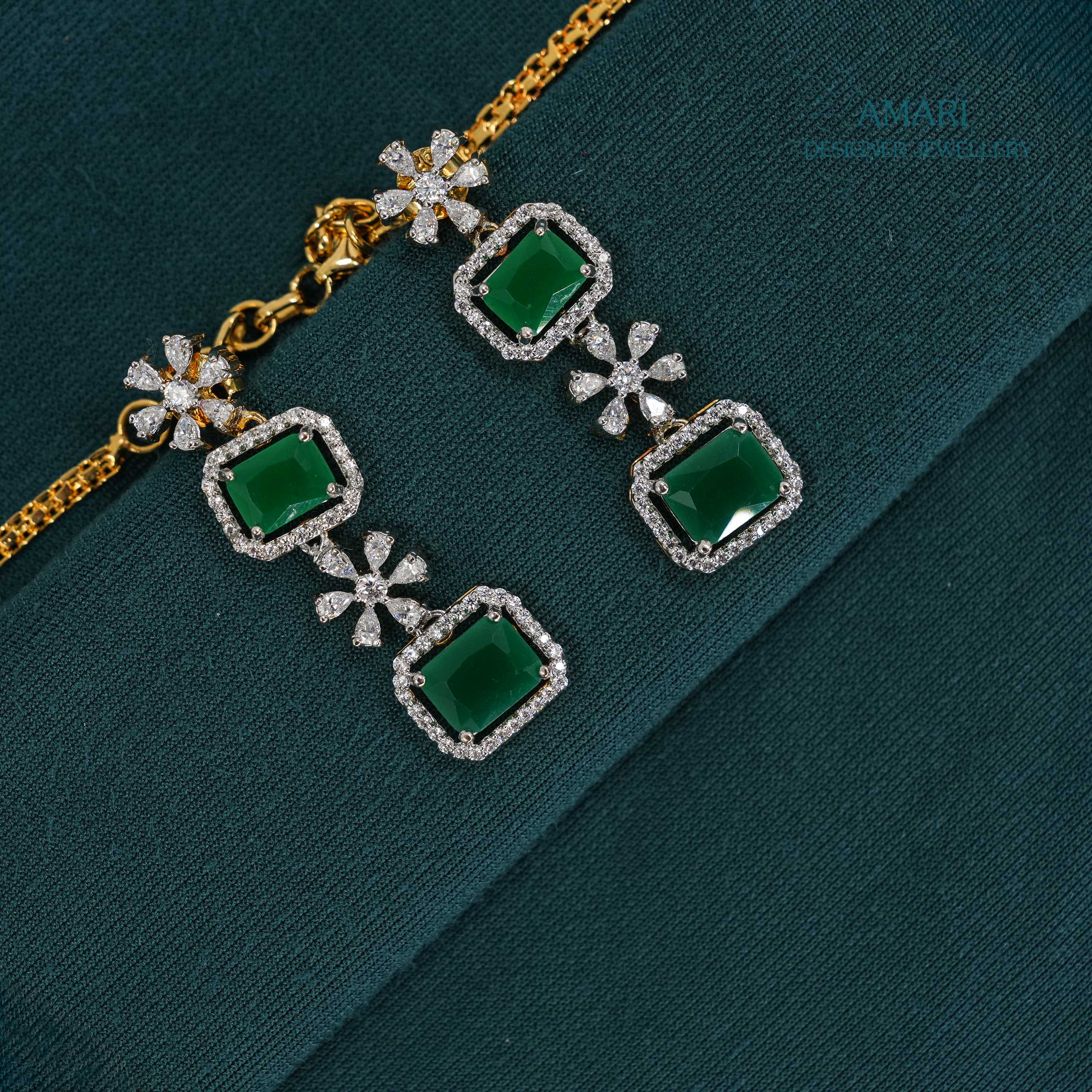 Line of Emerald and Ruby nNecklace -