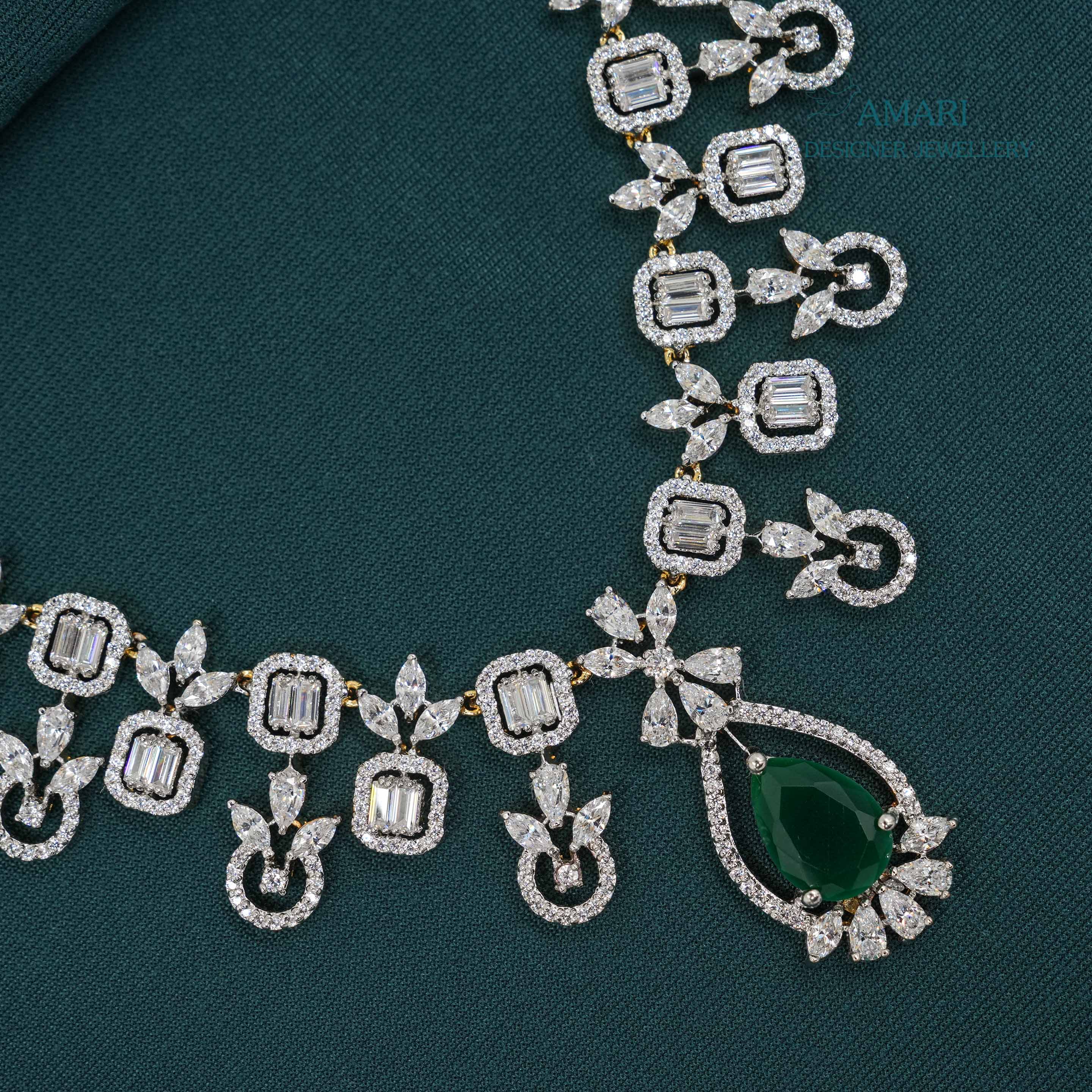 Elegant Green Necklace -