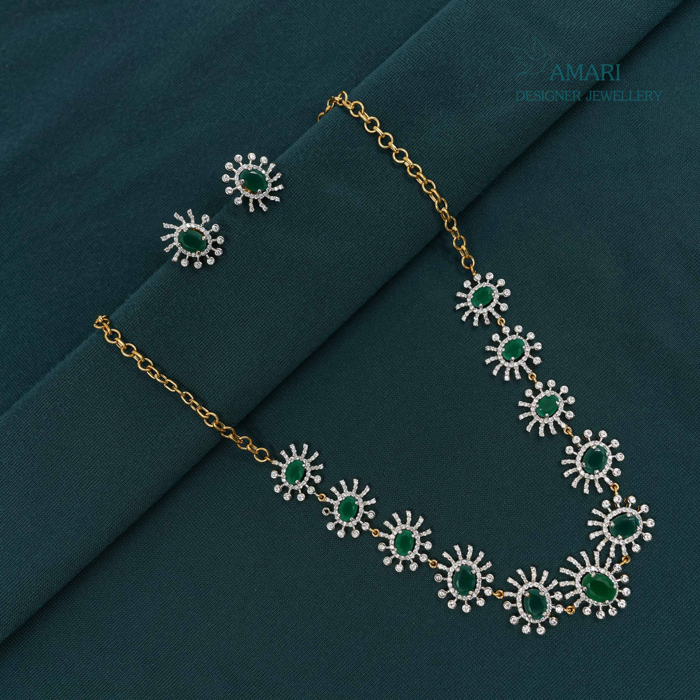 Green emerald stone Necklace -