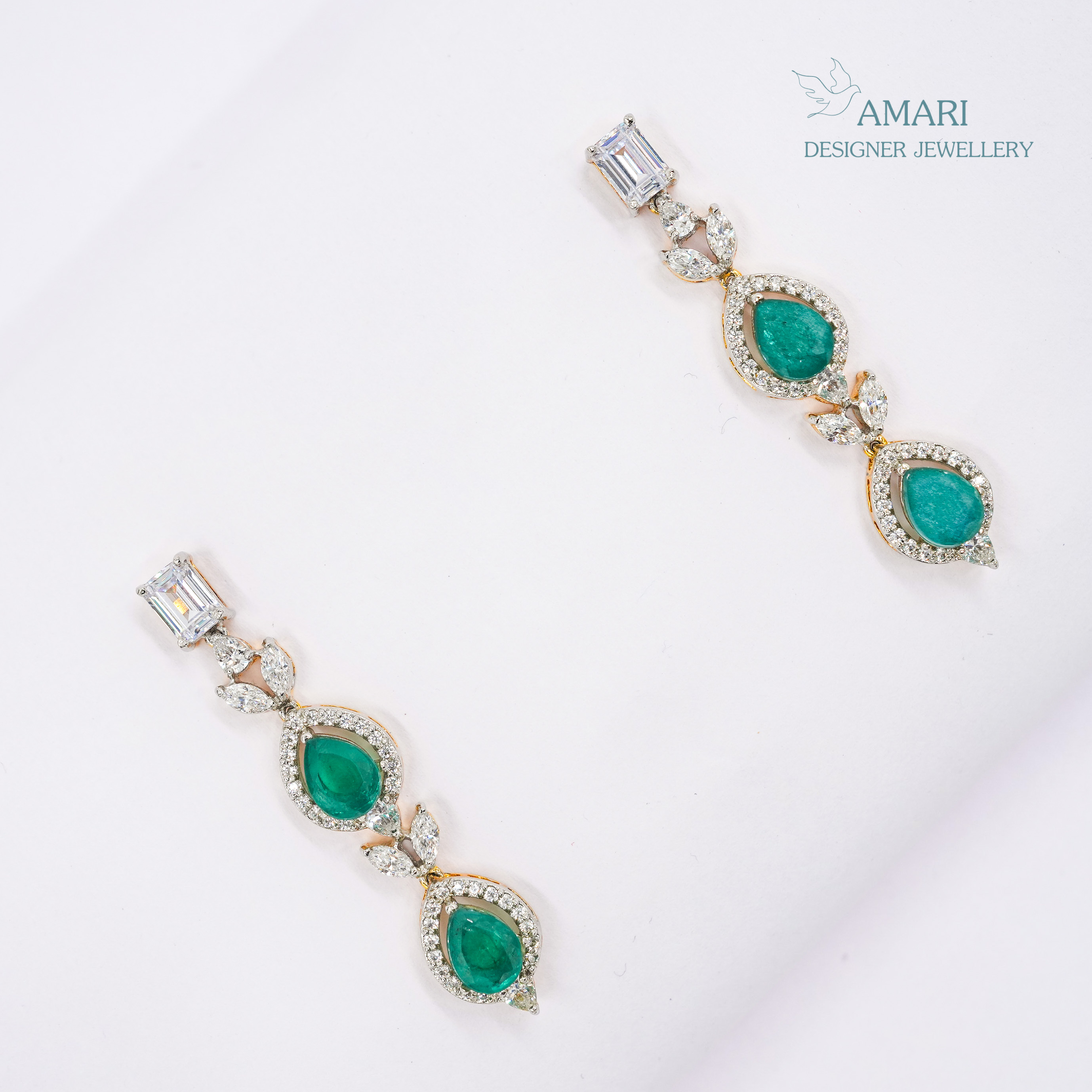 Green Stone With White Diamond -