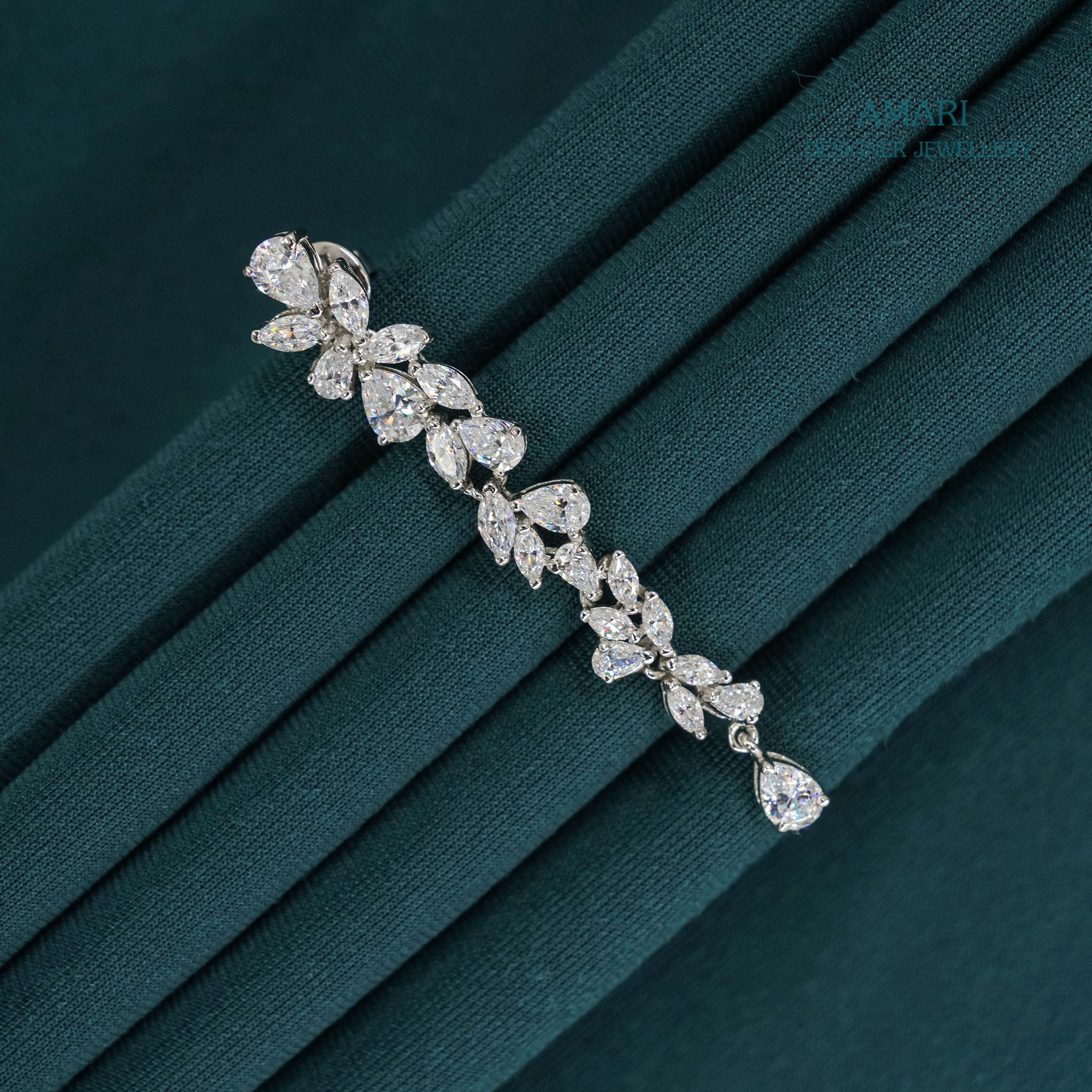 Cool Elegance Silver Earrings -