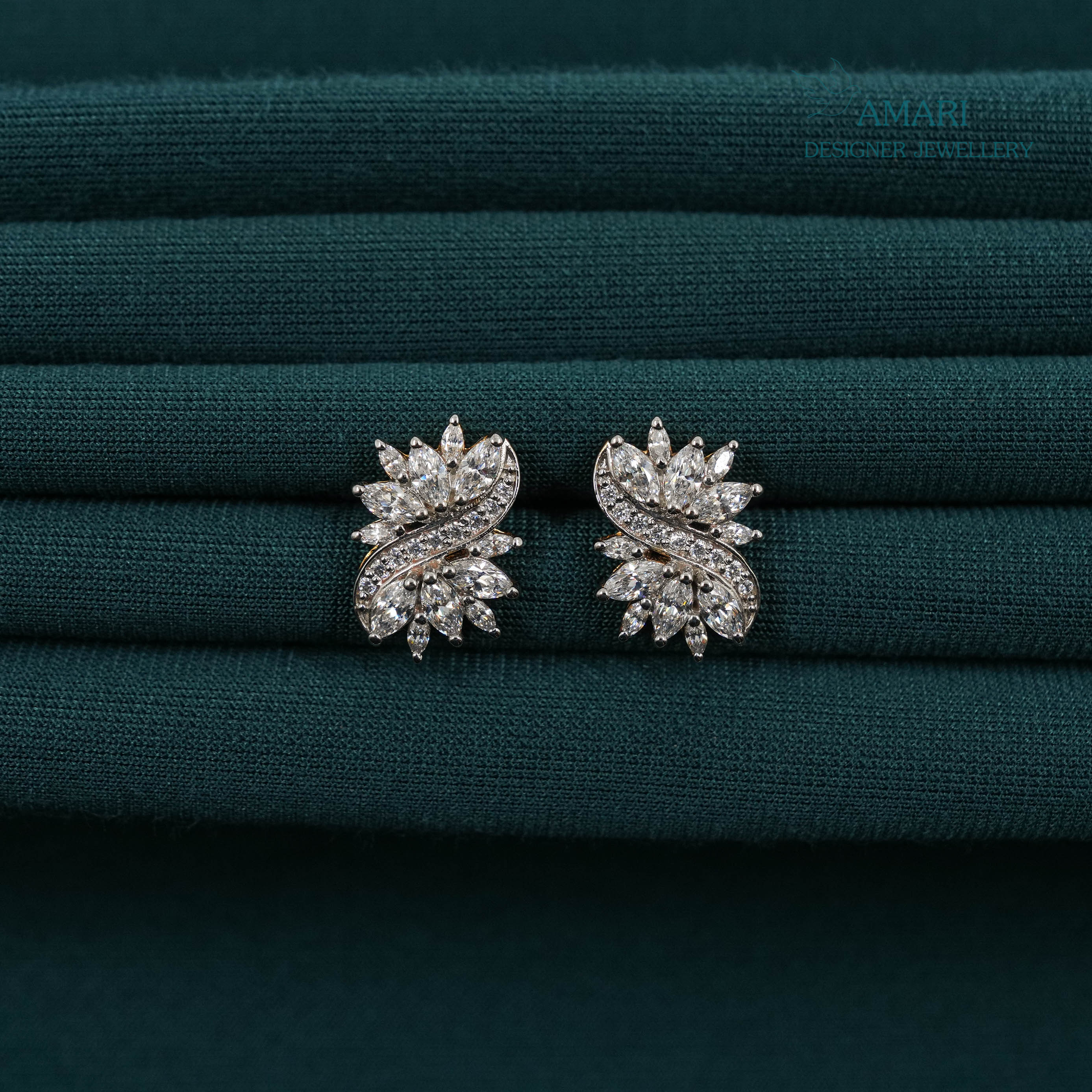 Simply Elegant Silver Earrings -