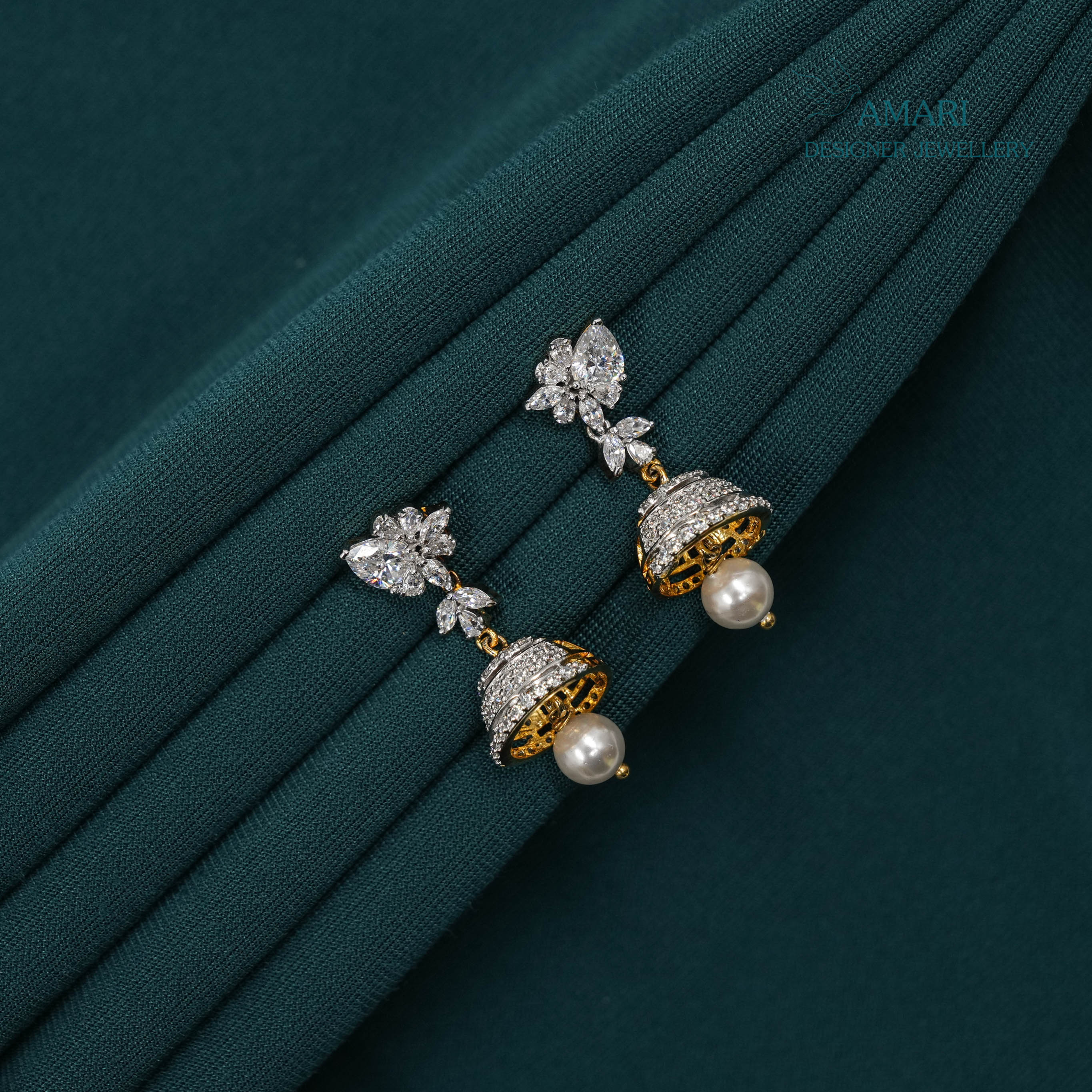 Soft Shine Silver Earrings -