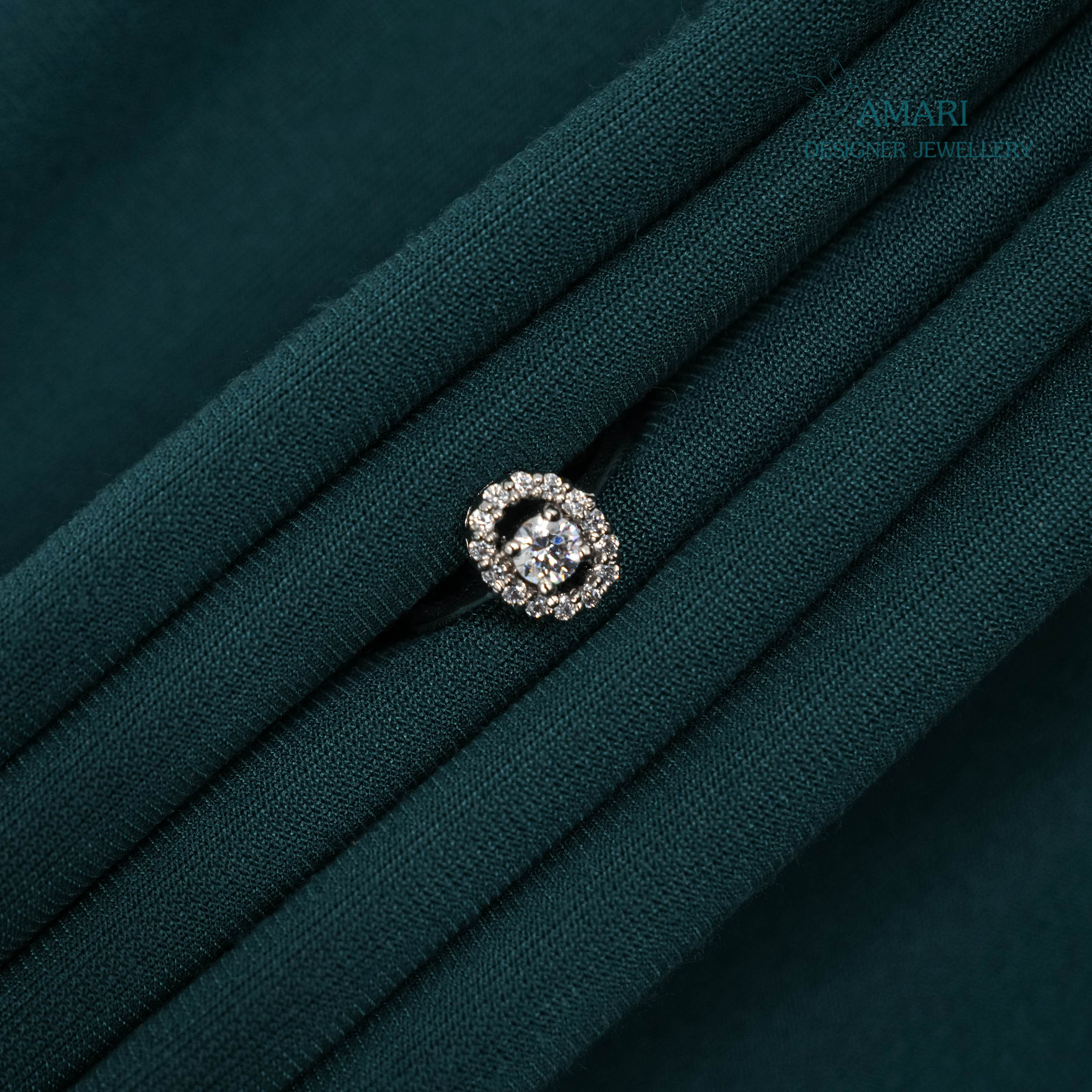 Graceful Touch Silver Ring -