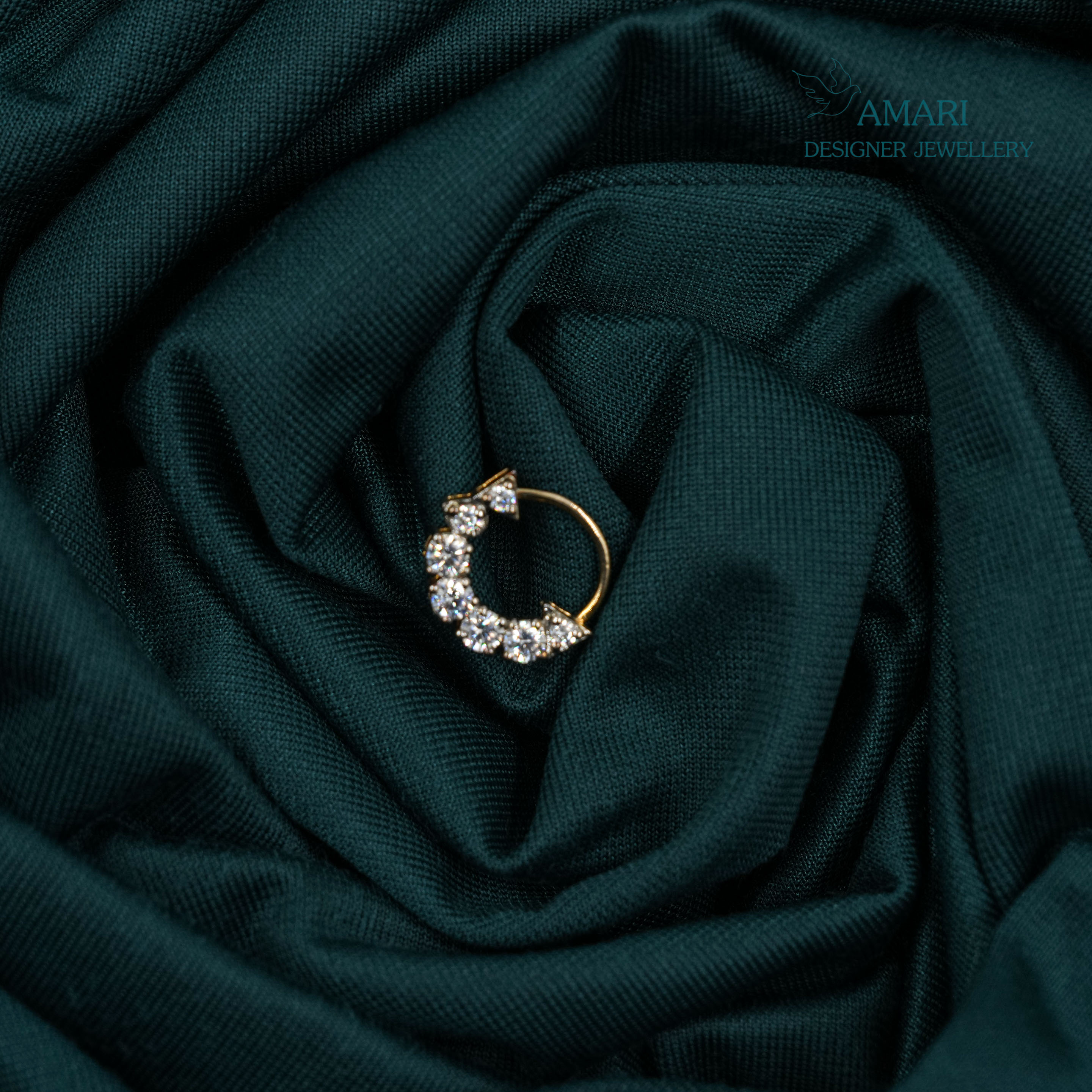 Small Flower Hanging Screw Type Nose Ring -