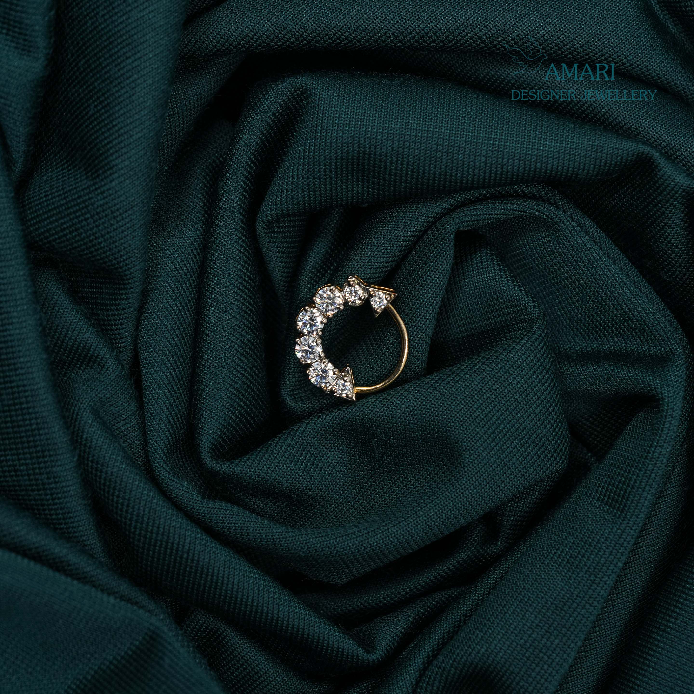 Small Flower Hanging Screw Type Nose Ring -