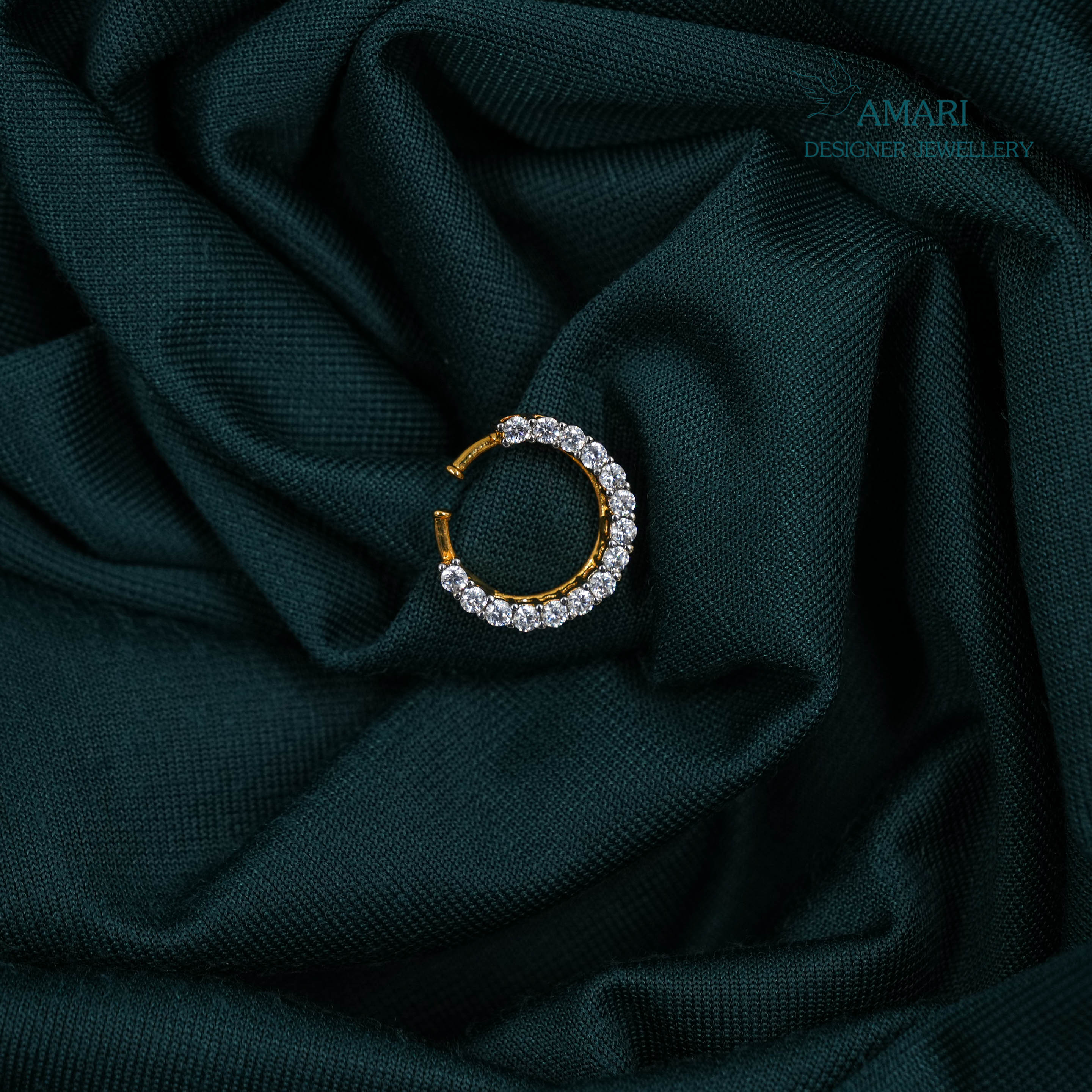 Round Shape Pressing Type Nose Ring -