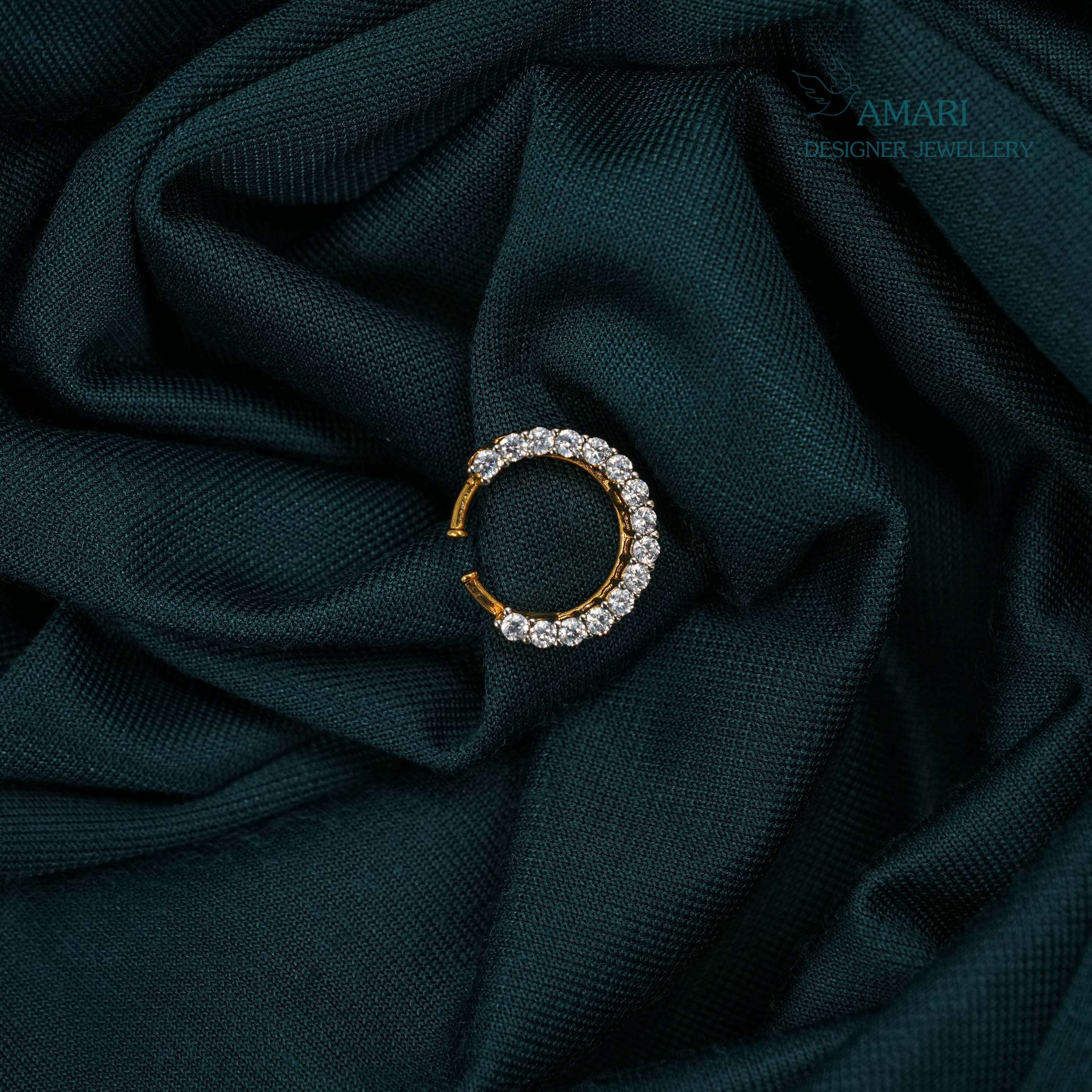 Round Shape Pressing Type Nose Ring -