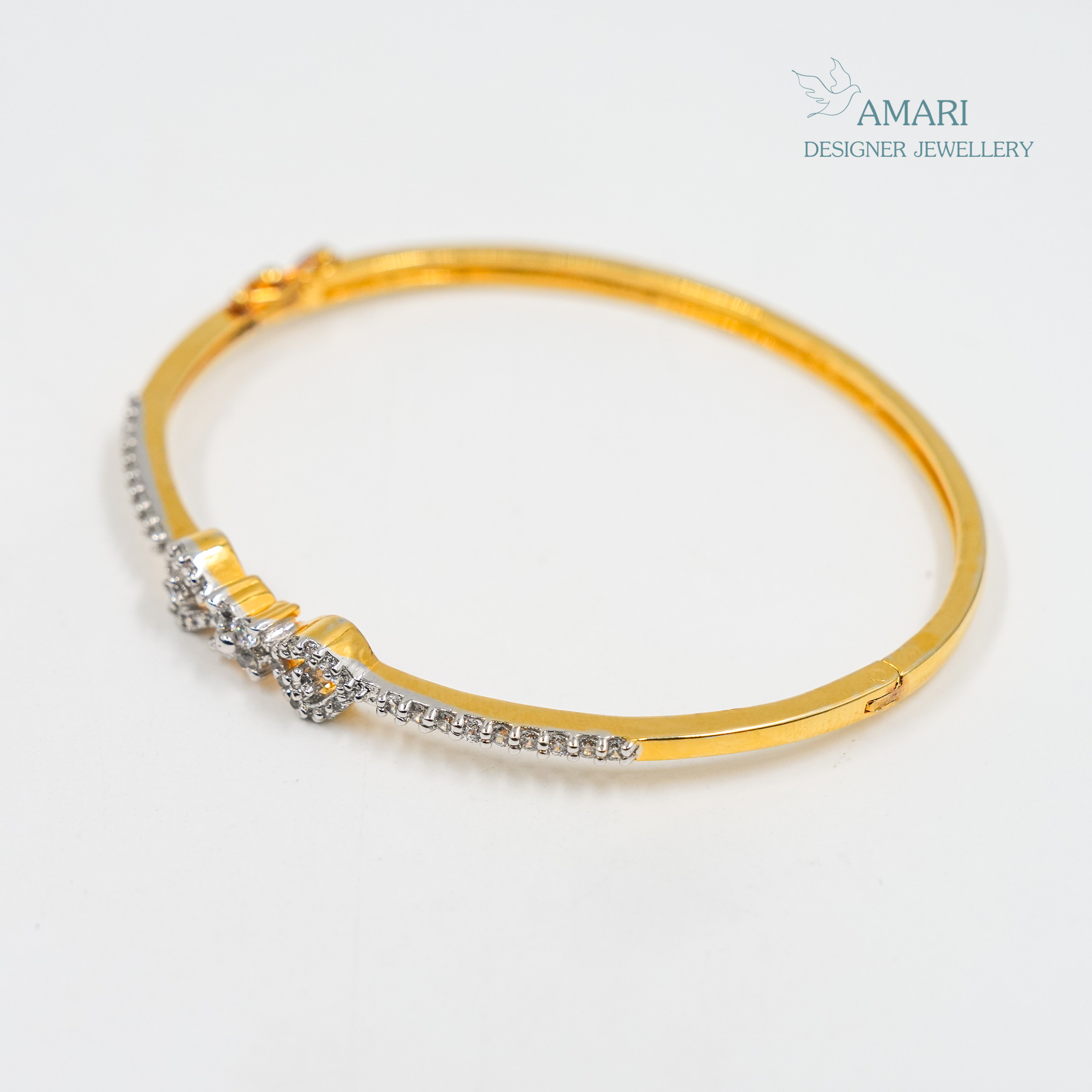 Studded Minimal Kada Bracelet -