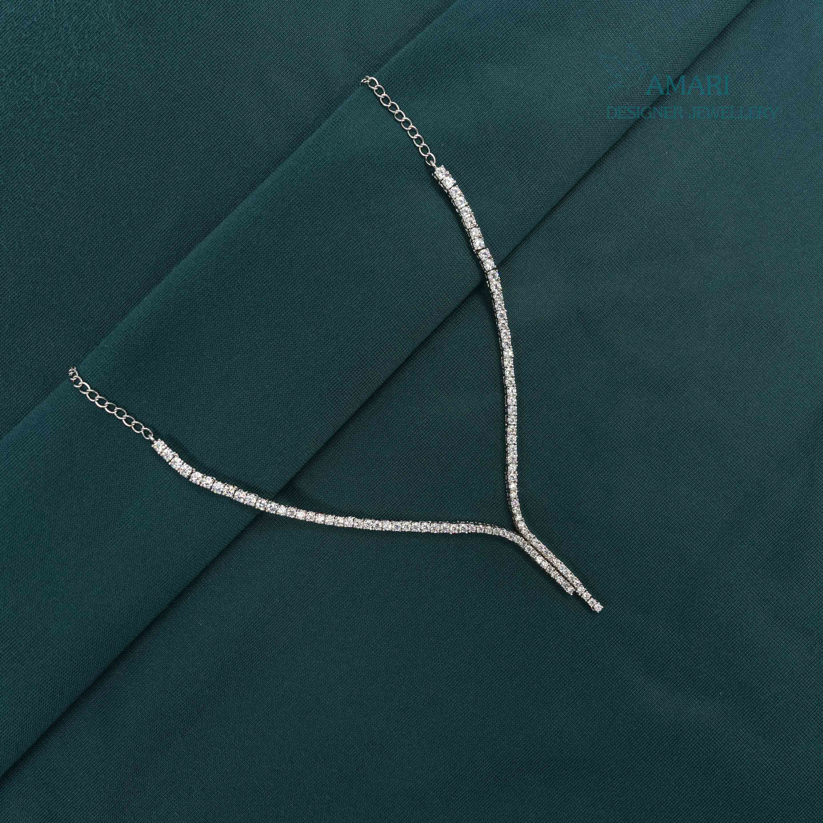 Fancy Silver Necklace for Everyday Elegance -