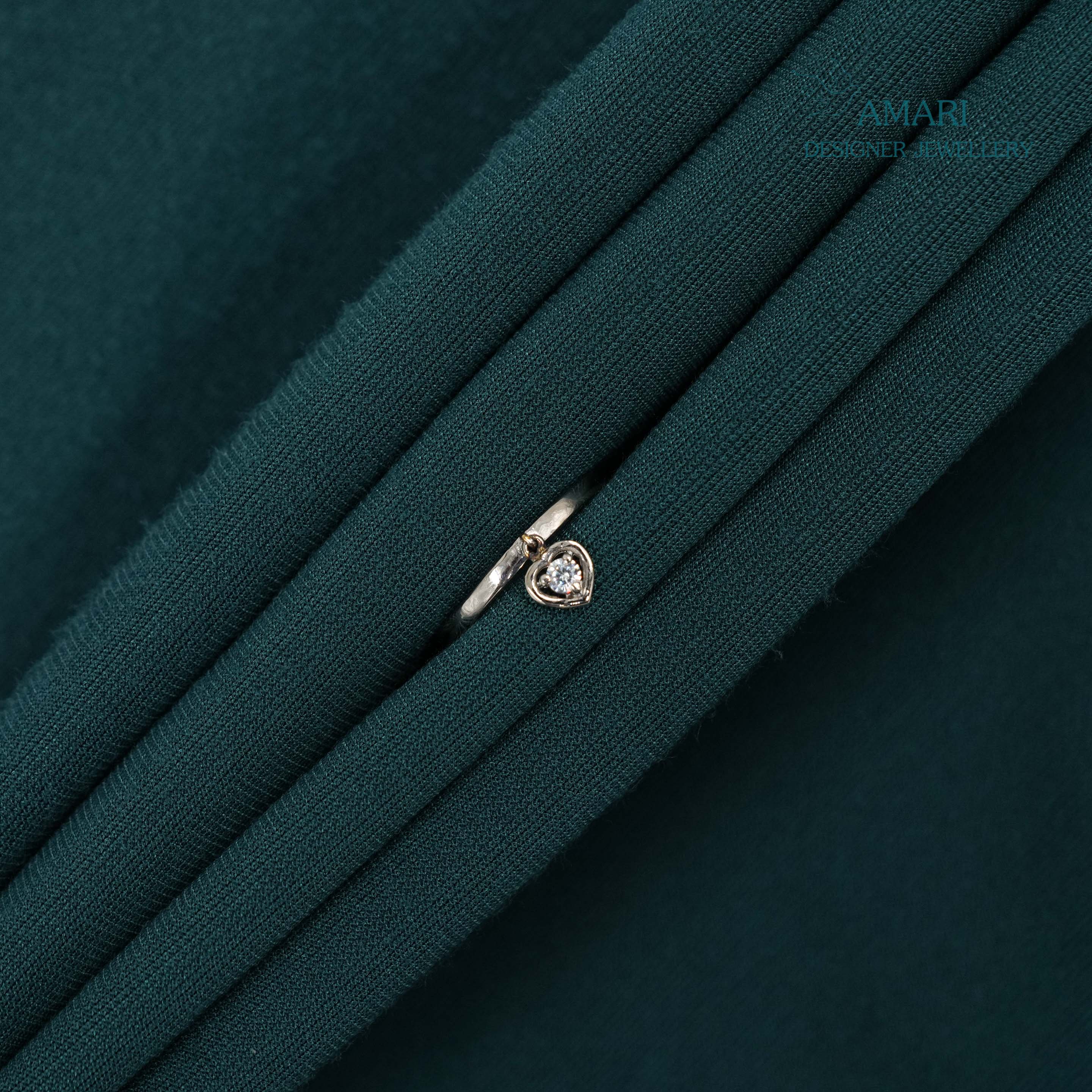 True Elegance Silver Ring -