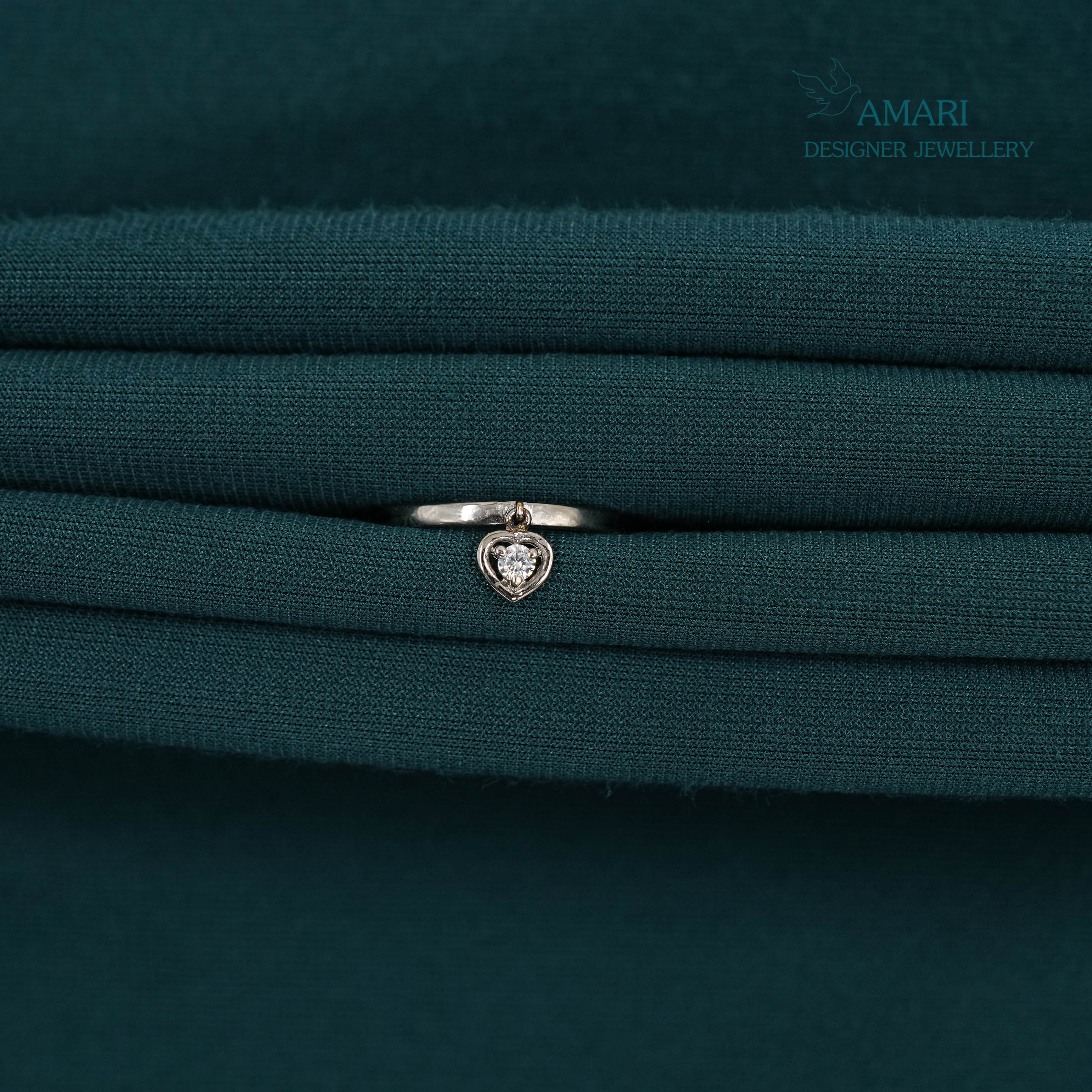 True Elegance Silver Ring -