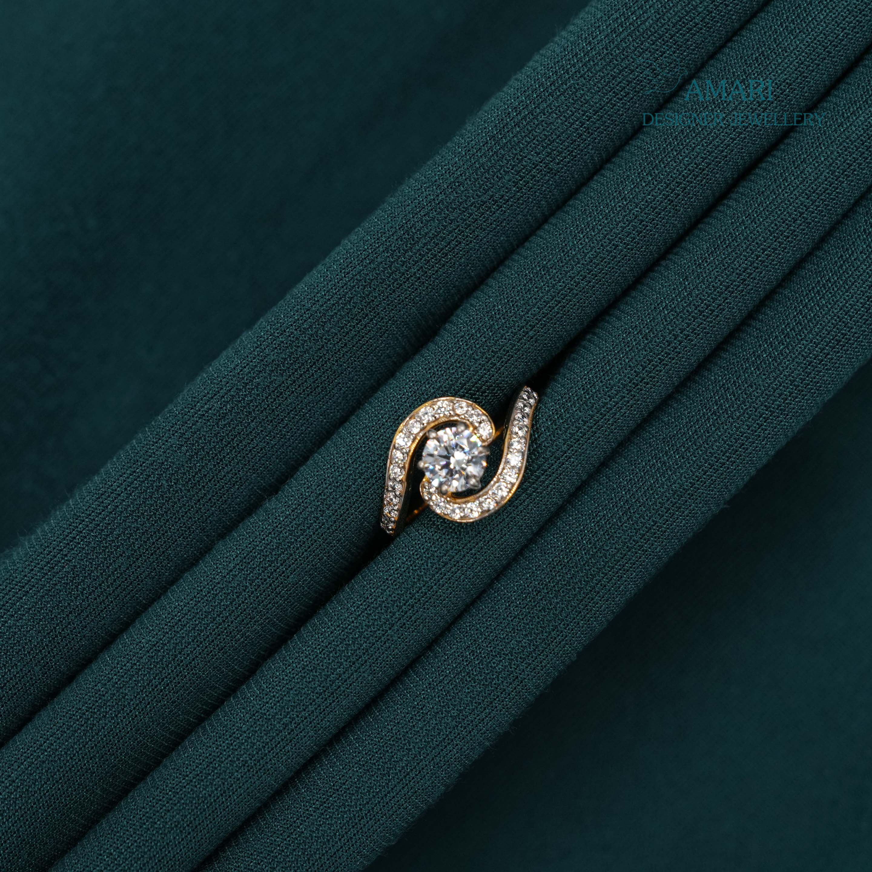 Modern Grace Silver Ring -