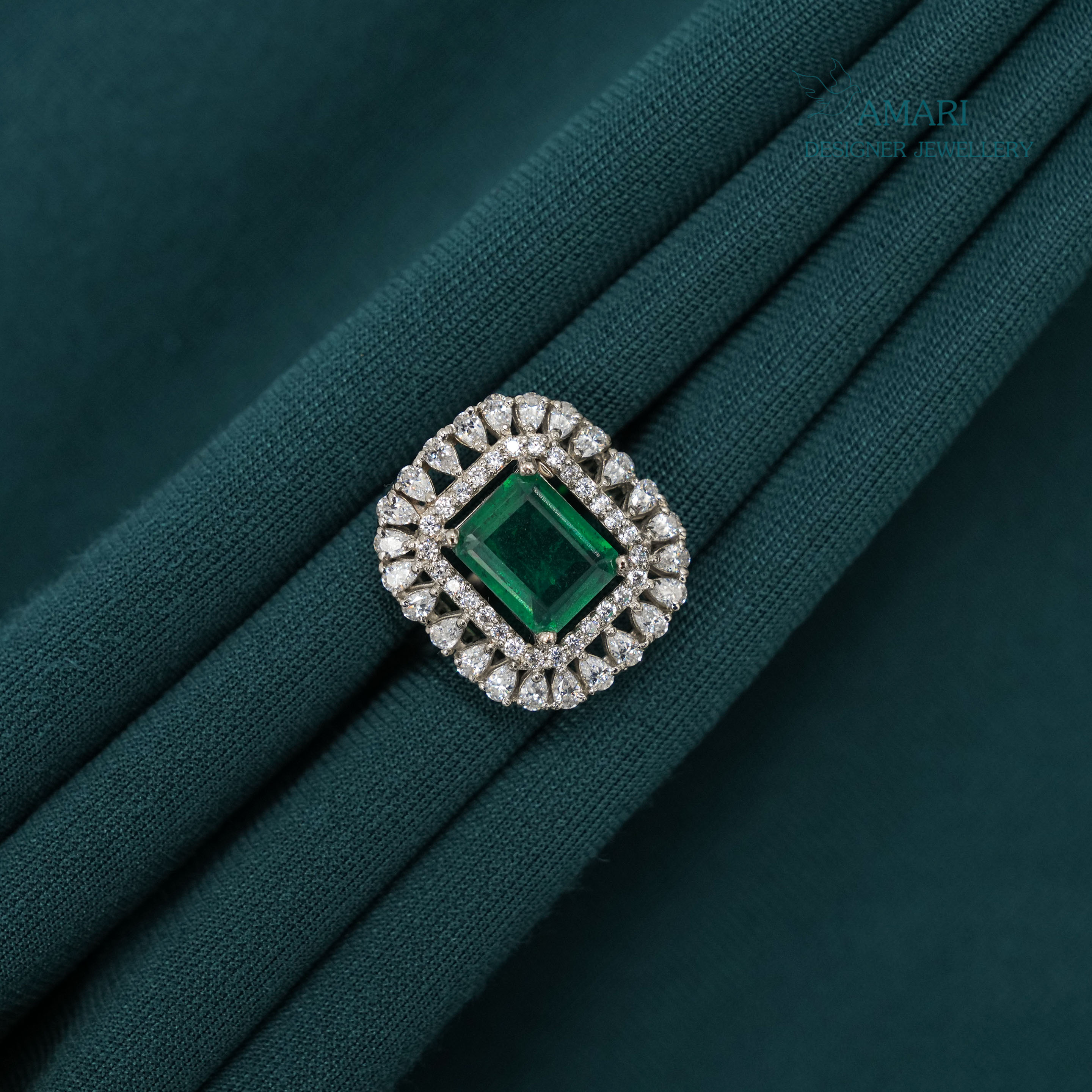 Cool Elegance Silver Ring