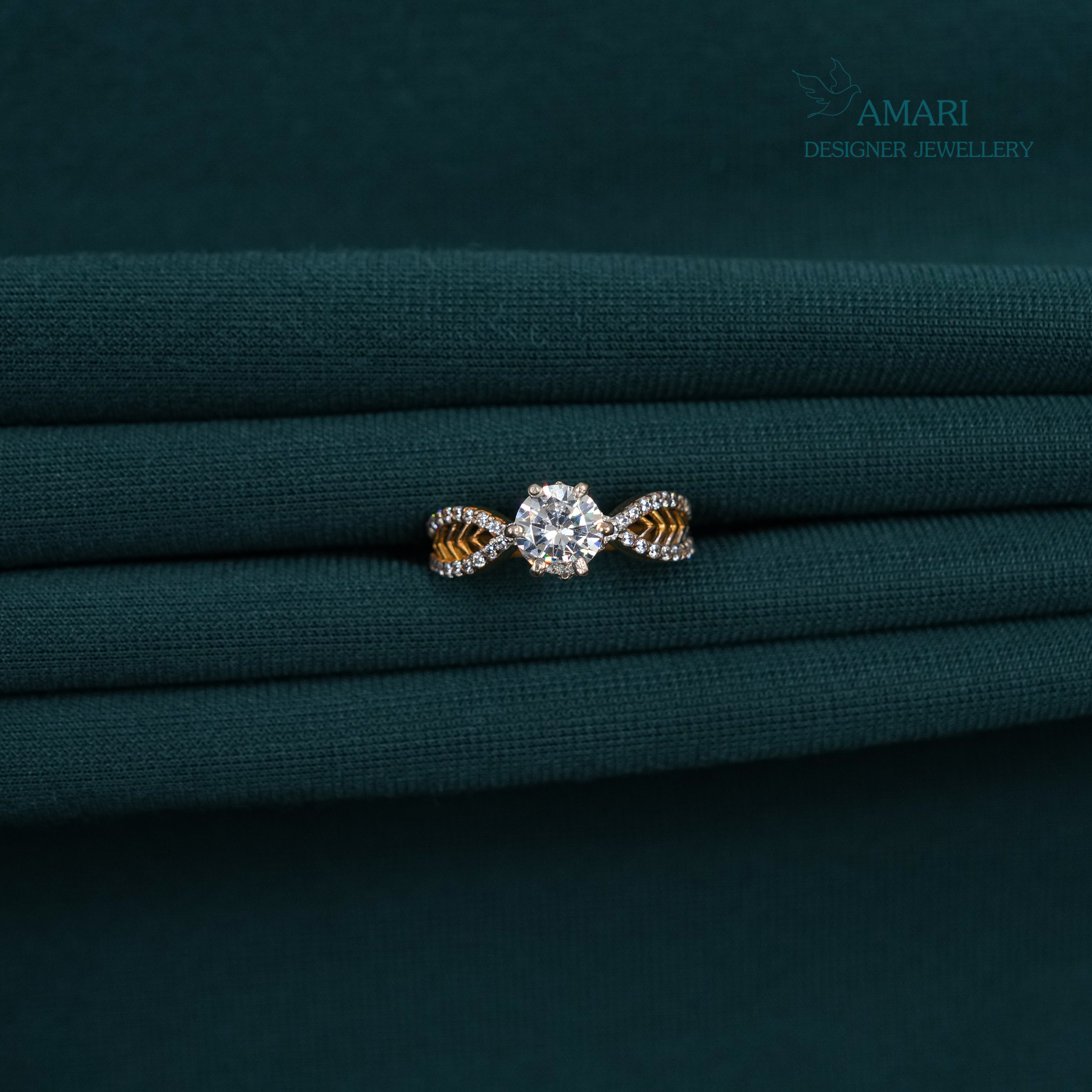 Class in Silver Ring -