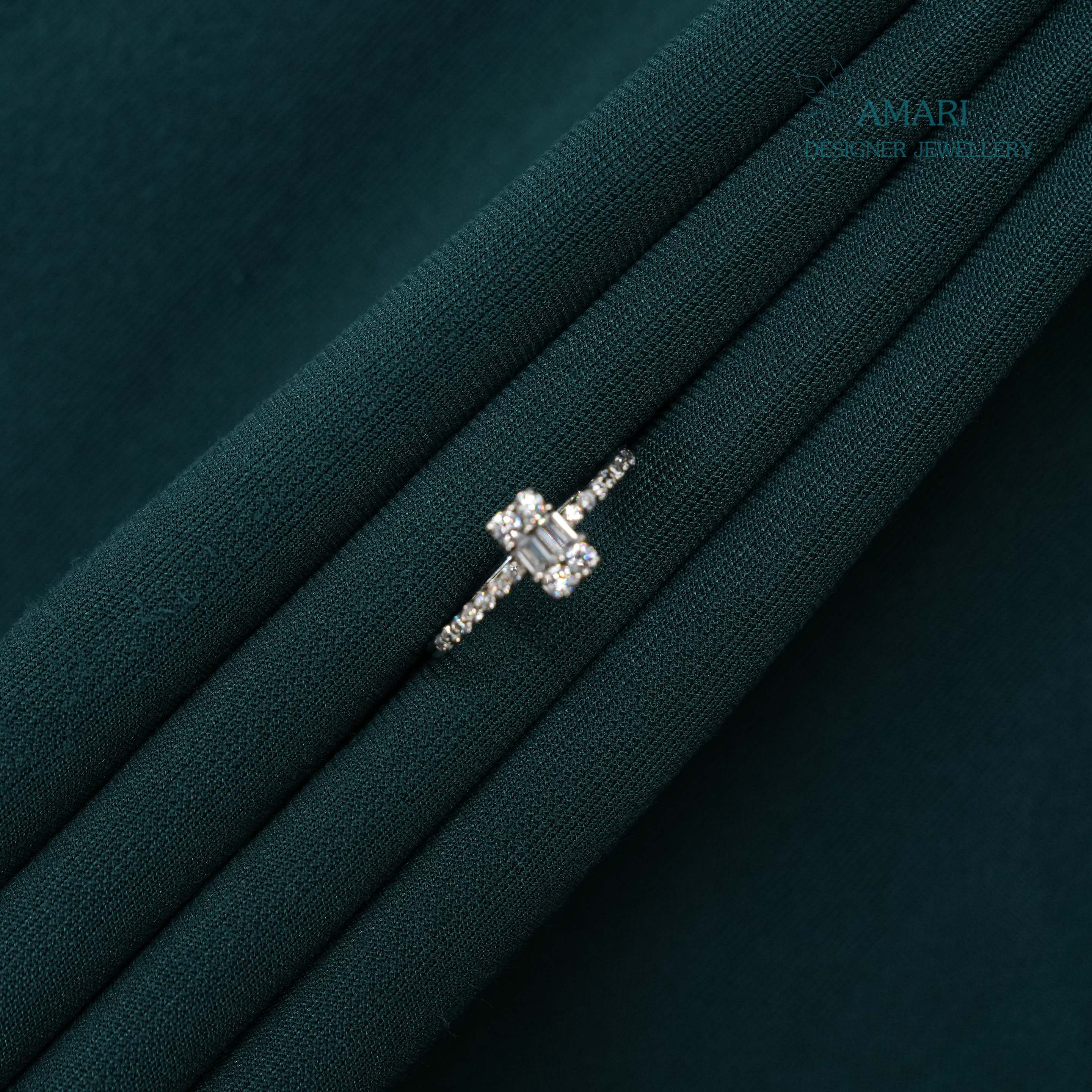 Gentle Feel Silver Ring -