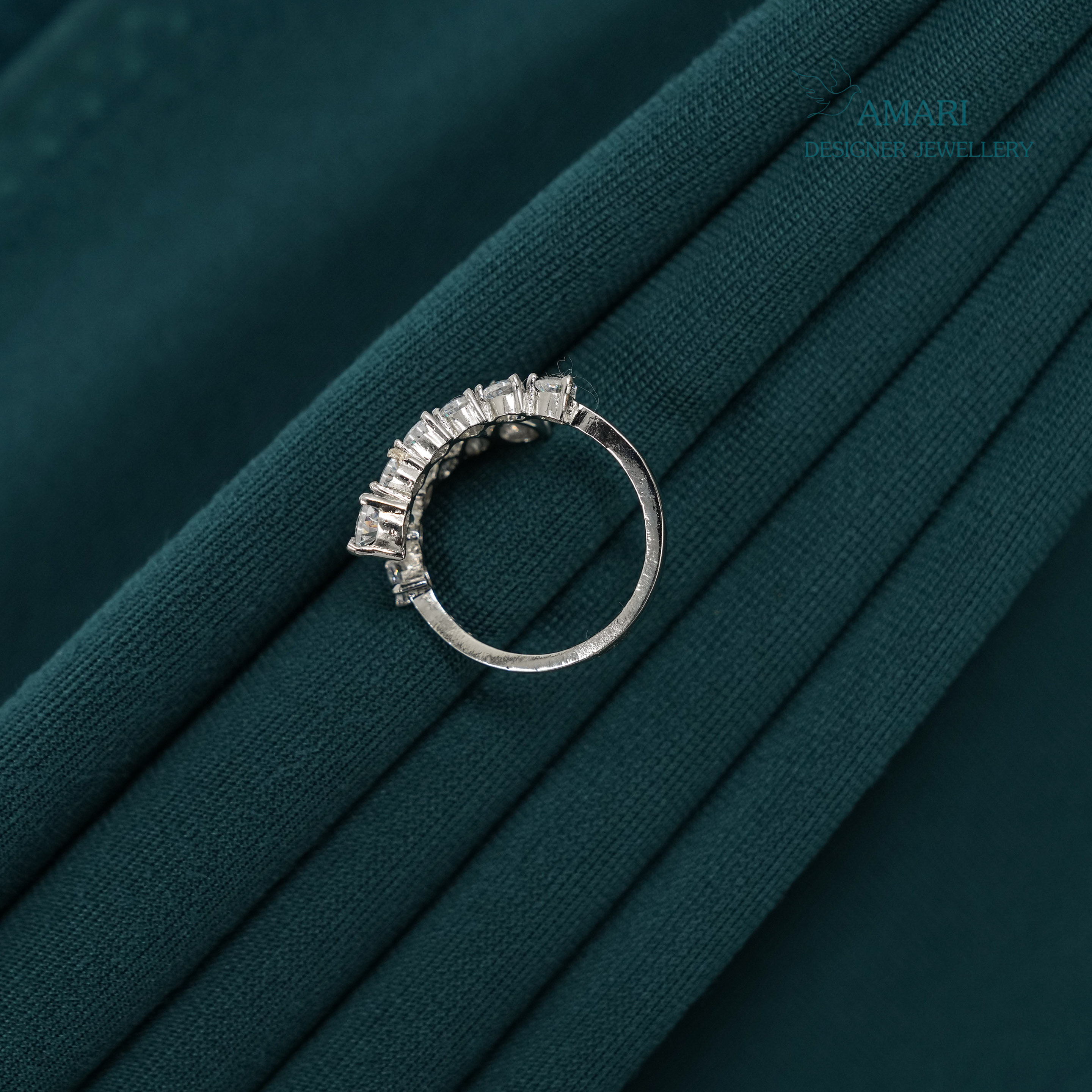 Fine Touch Silver Ring -