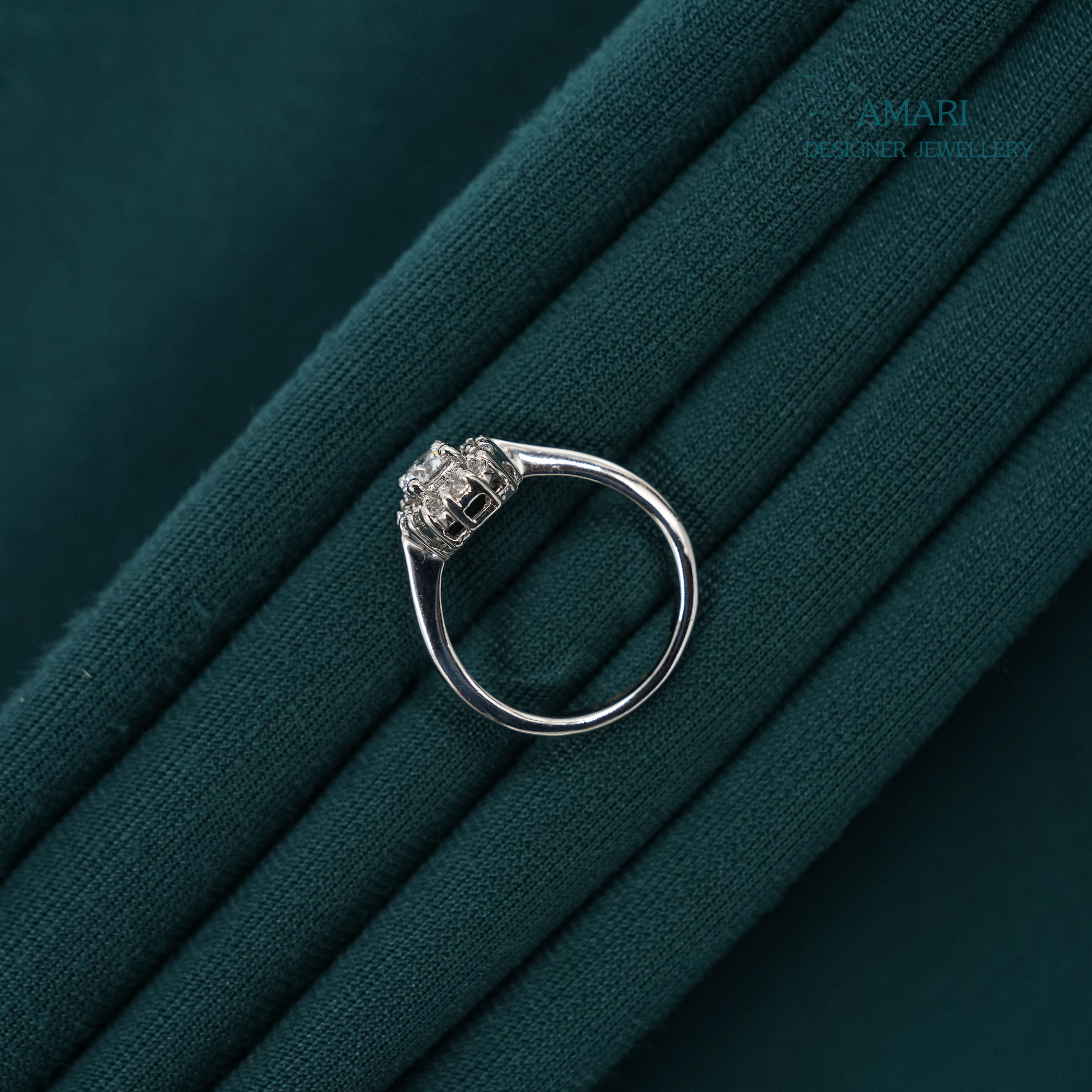 Graceful Touch Silver Ring -