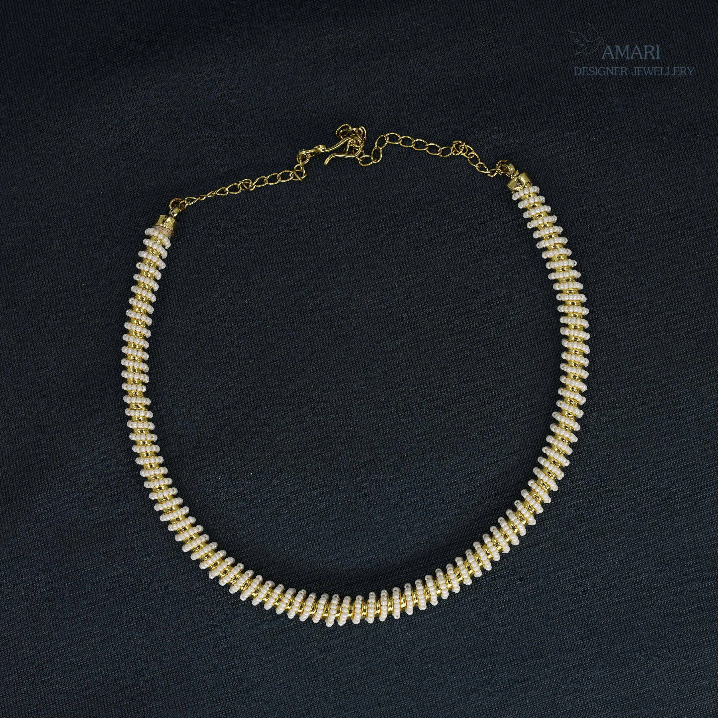 Stiff Type Necklace -