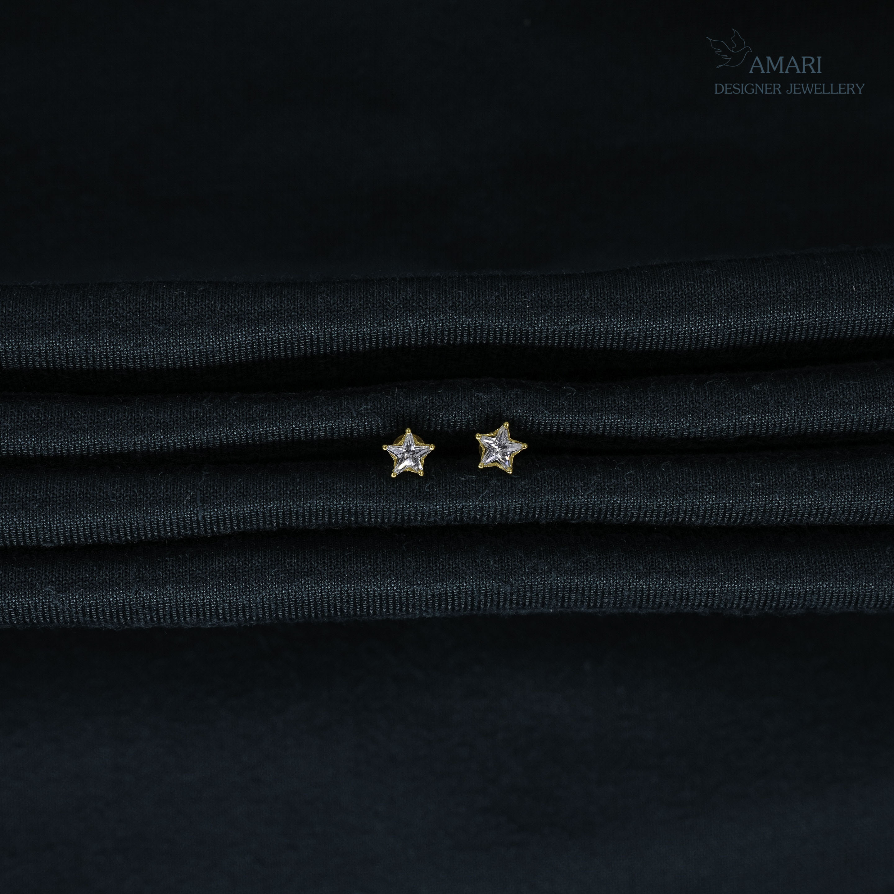 Gold Earring Nine KT -