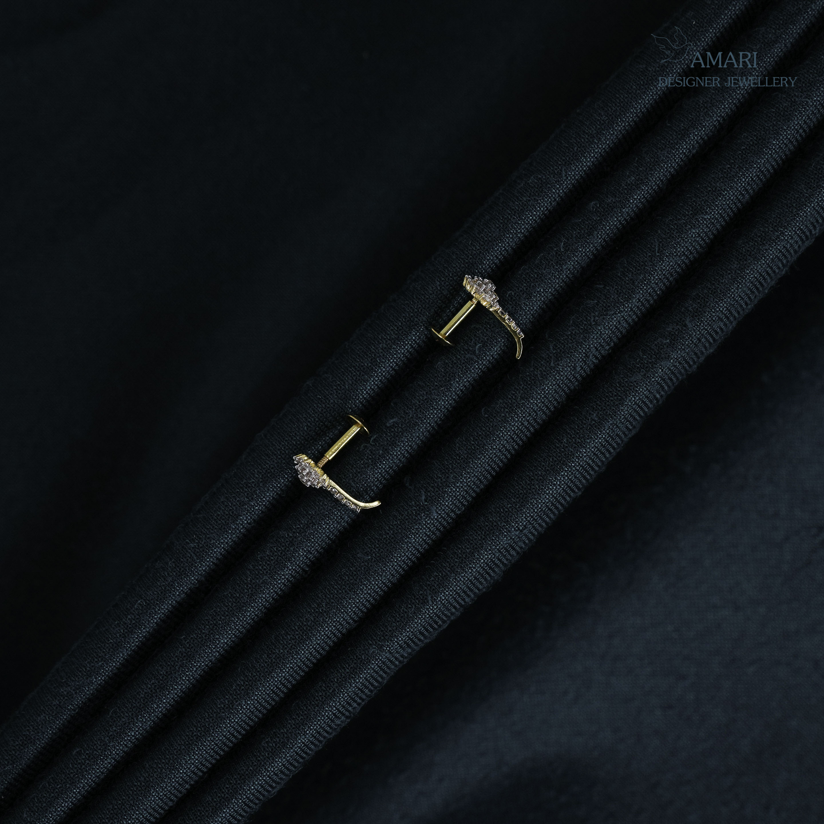 Gold Earring Nine KT -