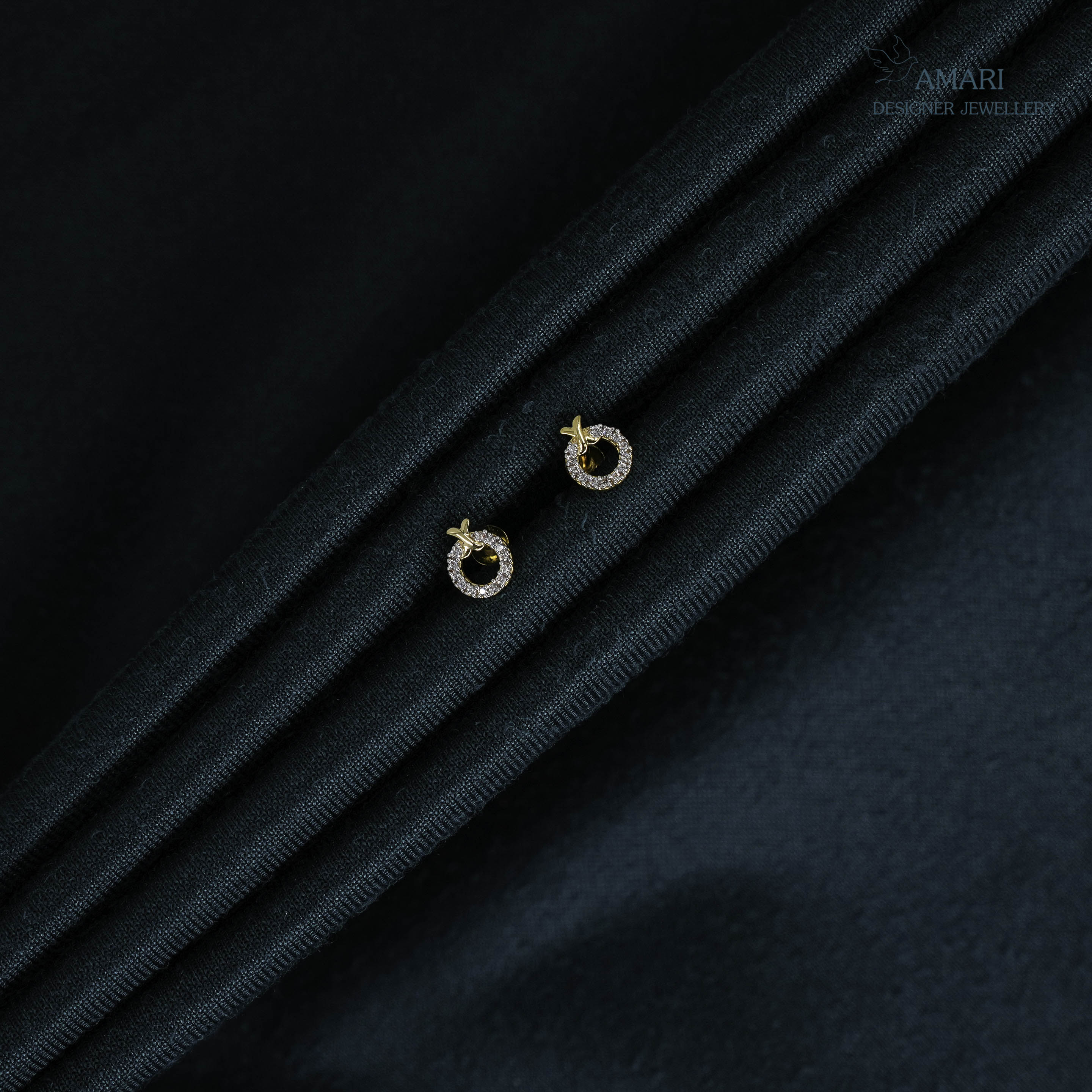 Gold Earring Nine KT -