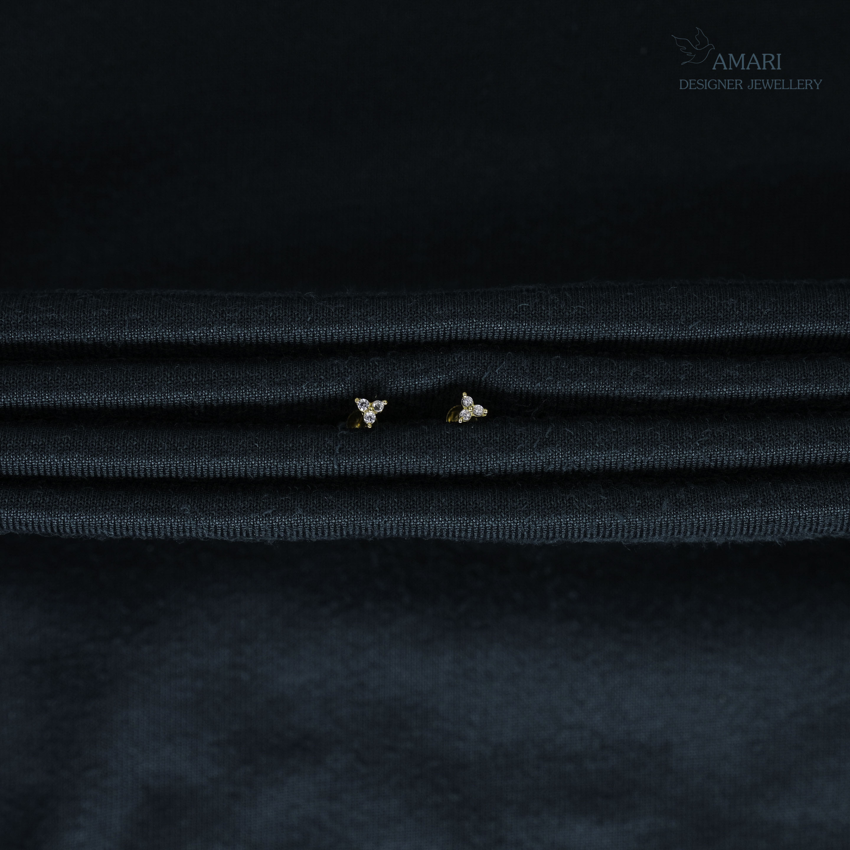 Gold Earring Nine KT -