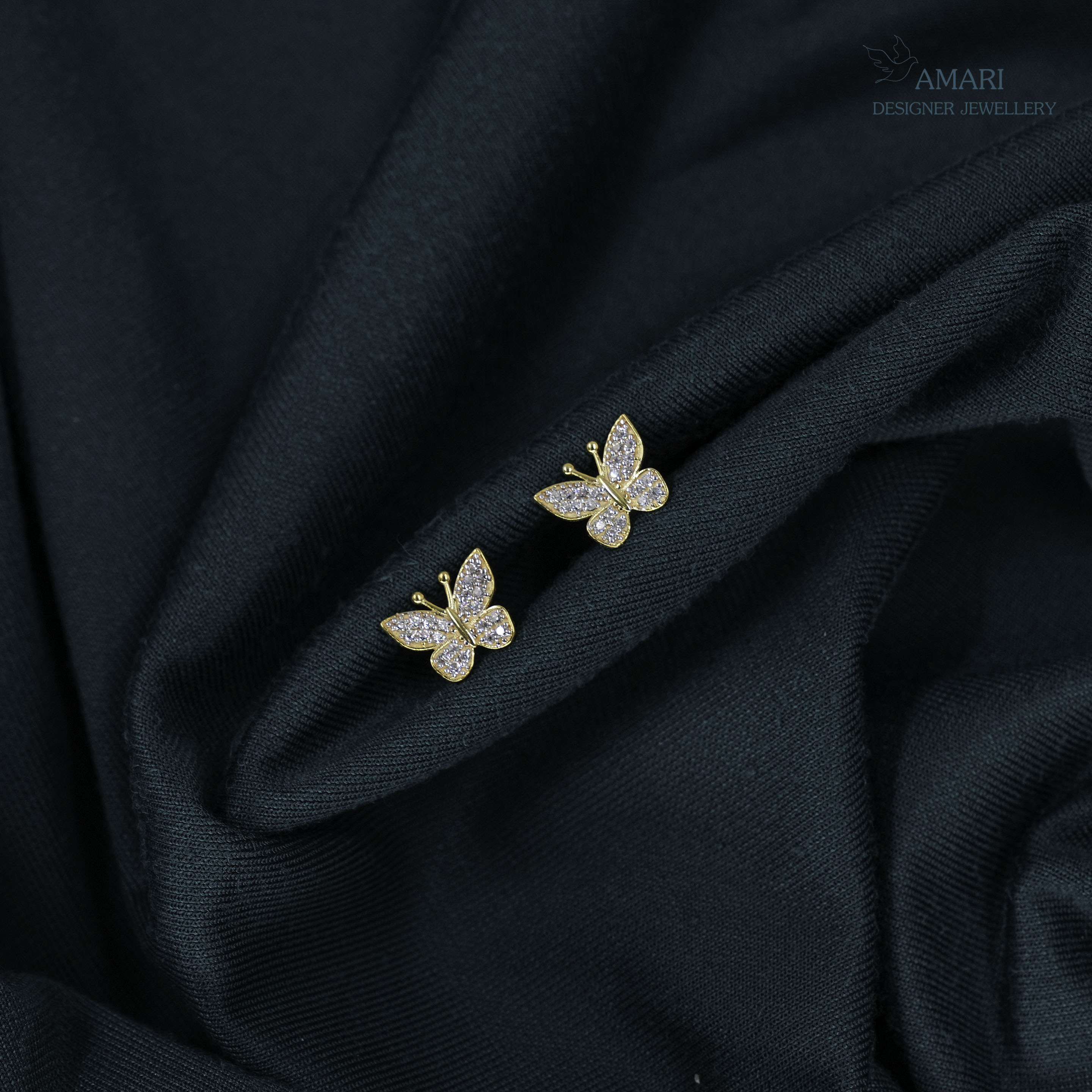 Gold Pendent Set Nine KT -