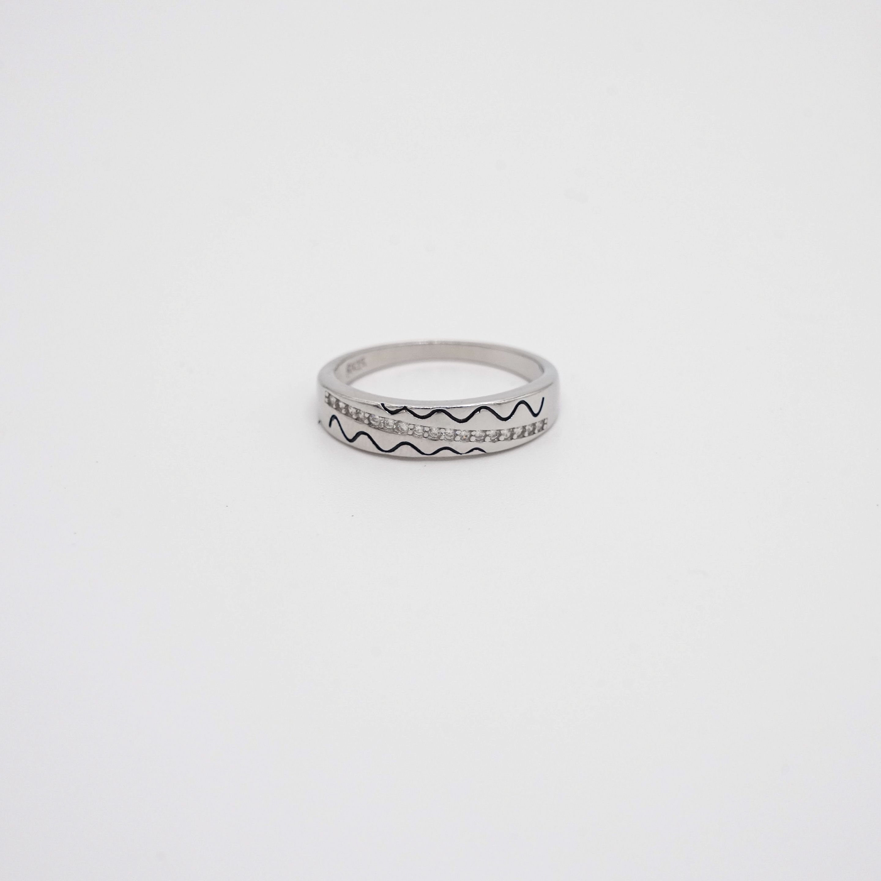 Arham Silver Palace - Silver Wave Ring