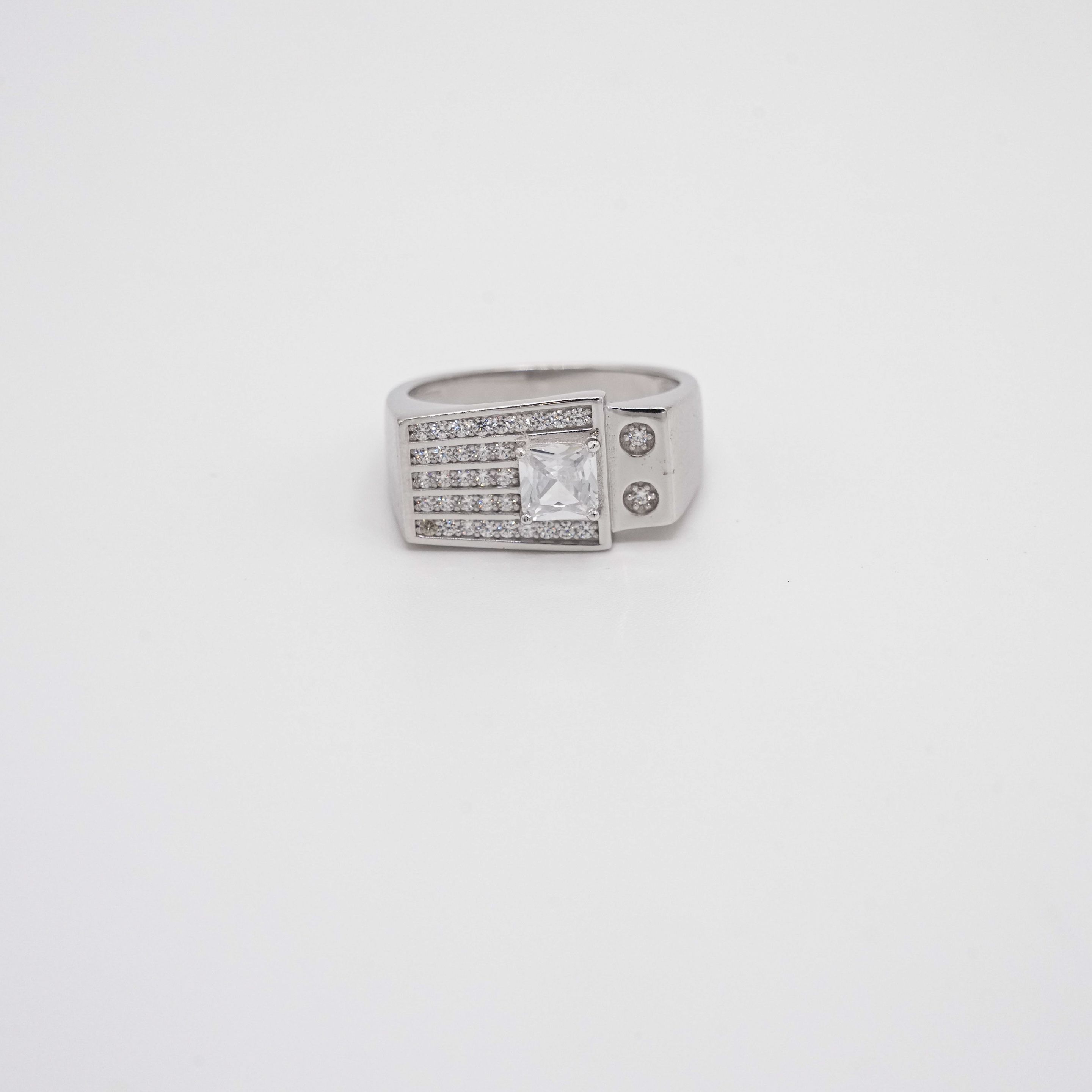 Arham Silver Palace - Silver Stone Ring