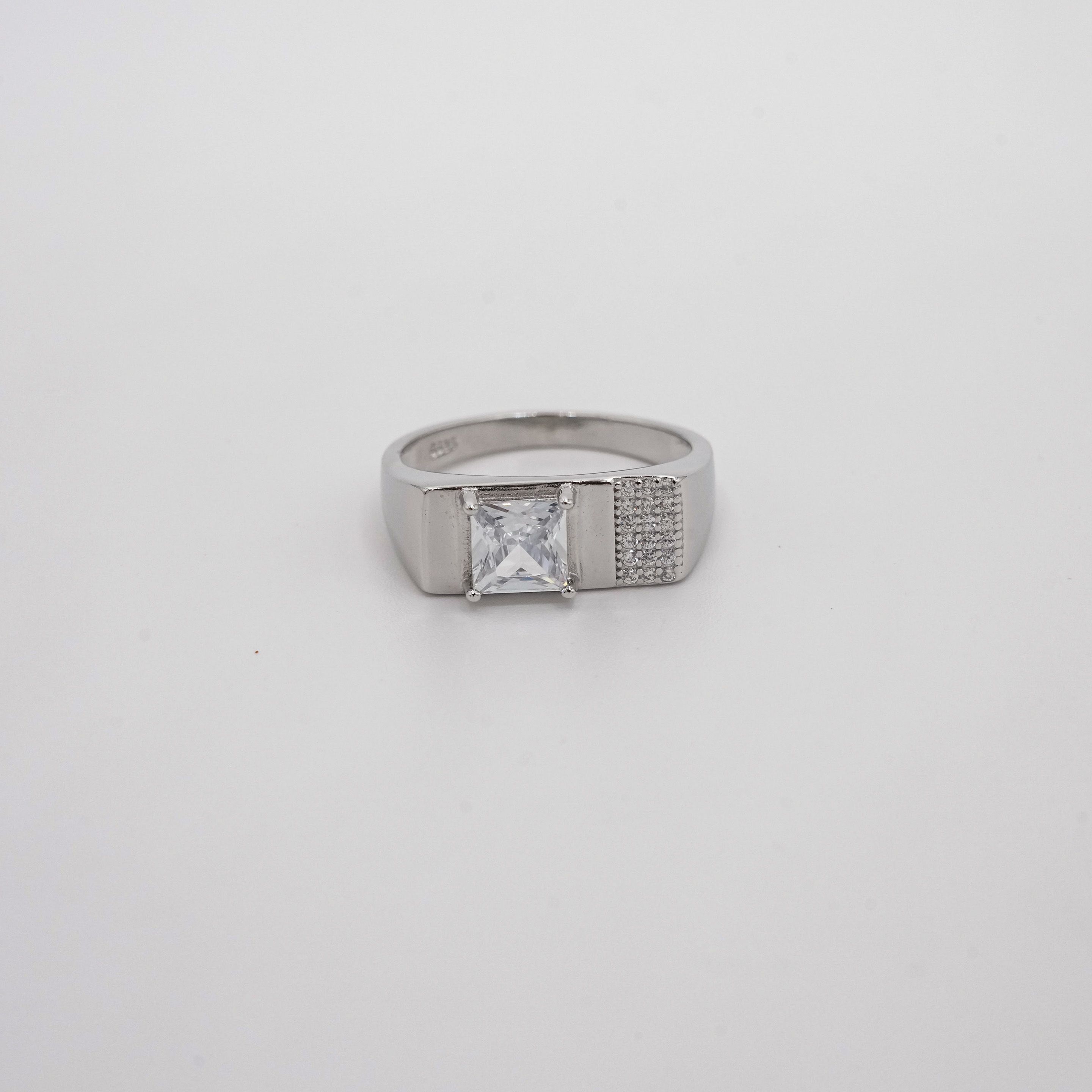 Arham Silver Palace - Silver Mens Ring