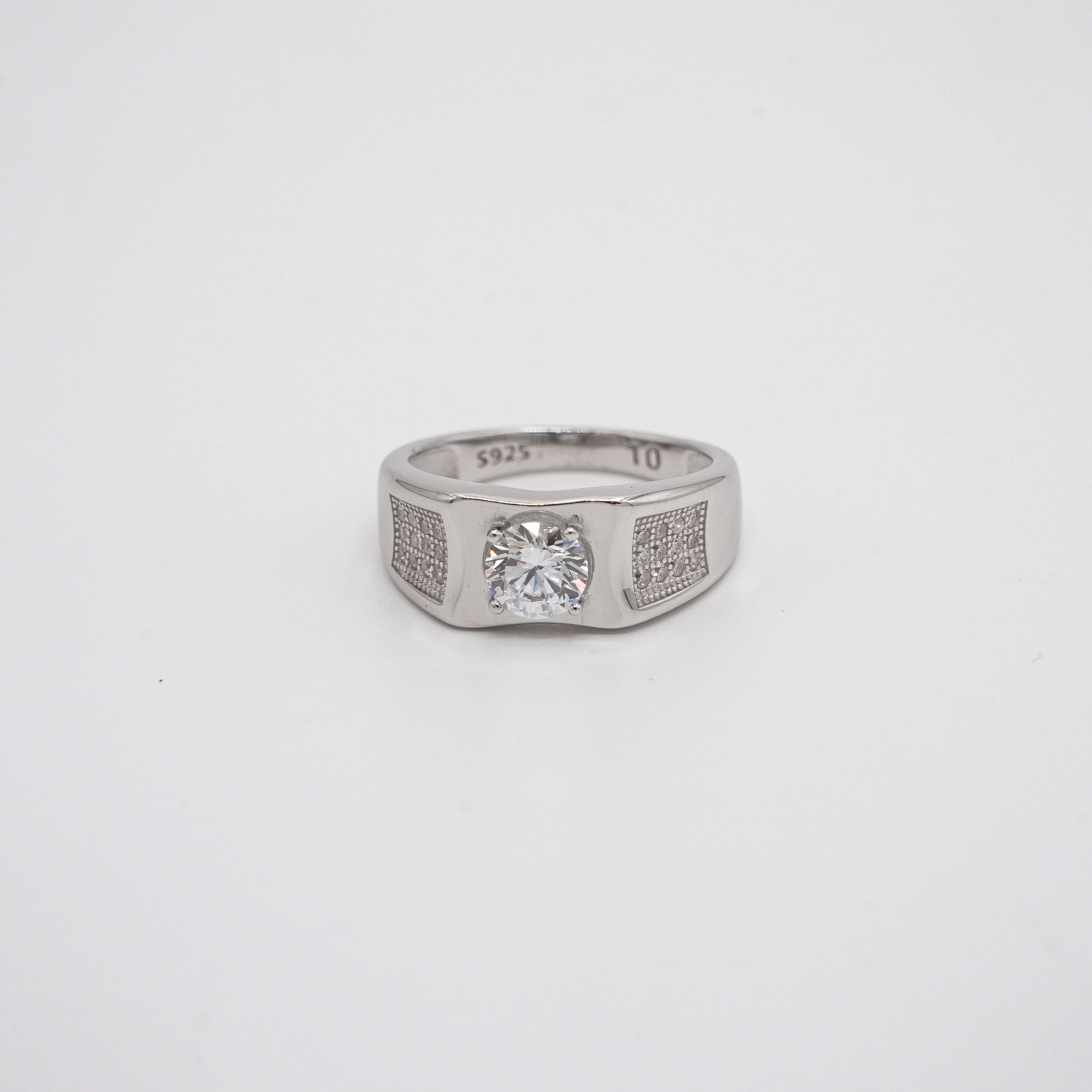Arham Silver Palace - Silver Stone Ring
