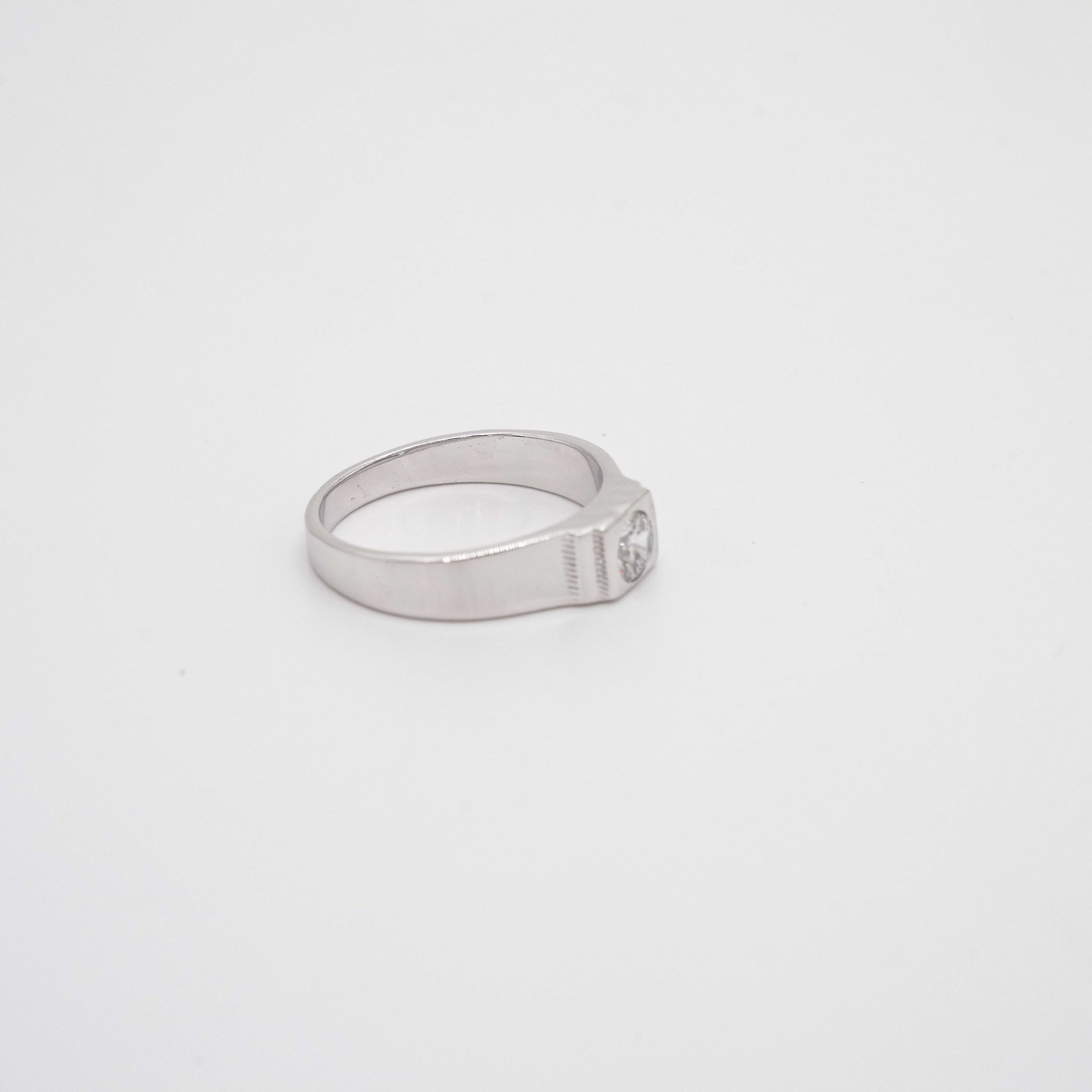 Arham Silver Palace - Silver Stone Ring