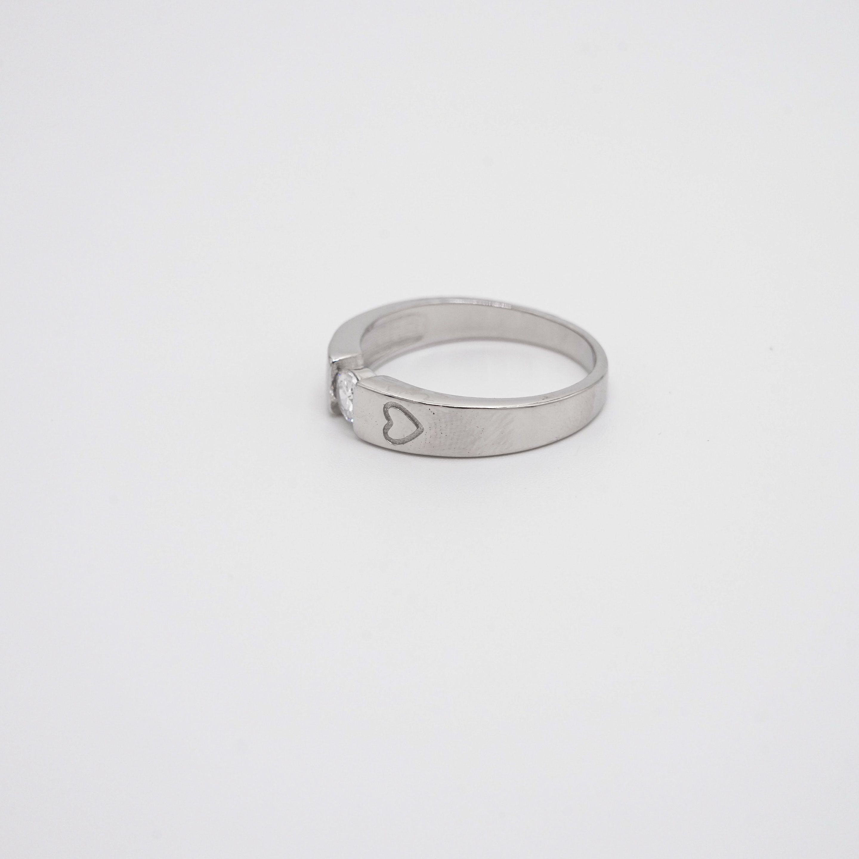 Arham Silver Palace - Silver Heart Ring
