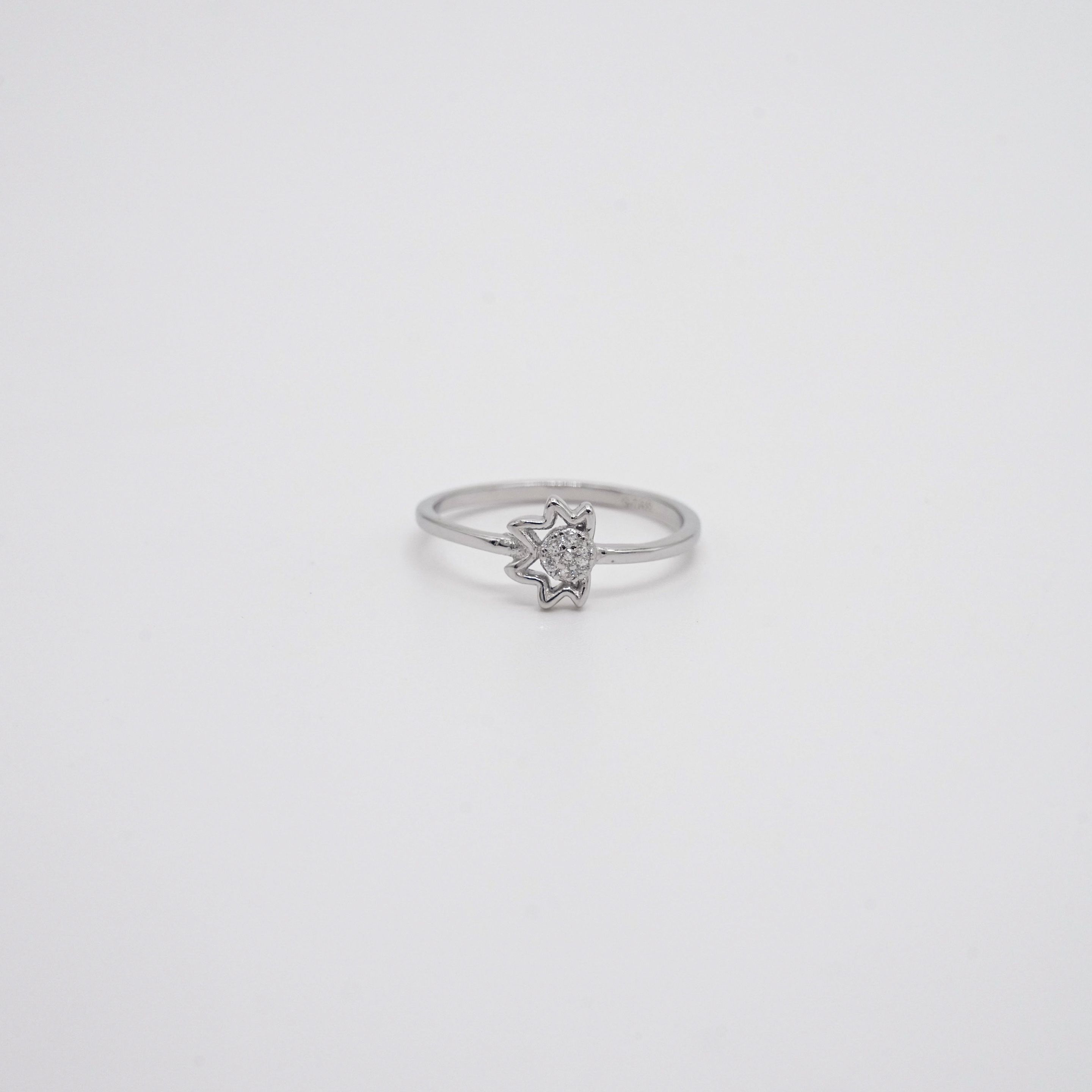 Arham Silver Palace - Silver Flower Ring