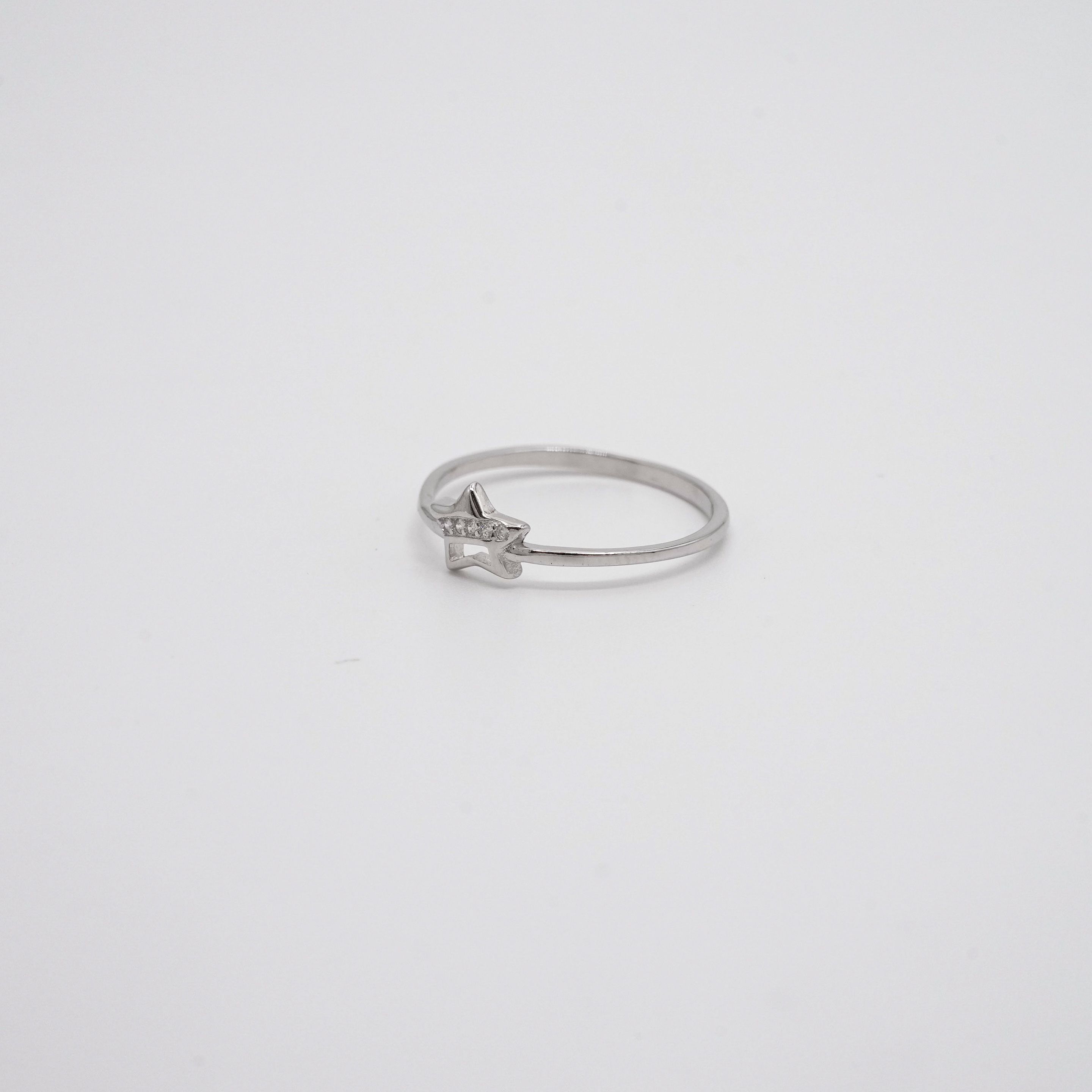 Arham Silver Palace - Silver Star Ring